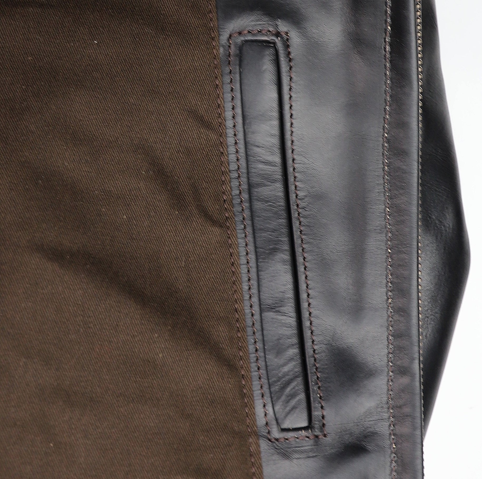 Aero Cafe' Racer, size 42, Black CXL Steerhide