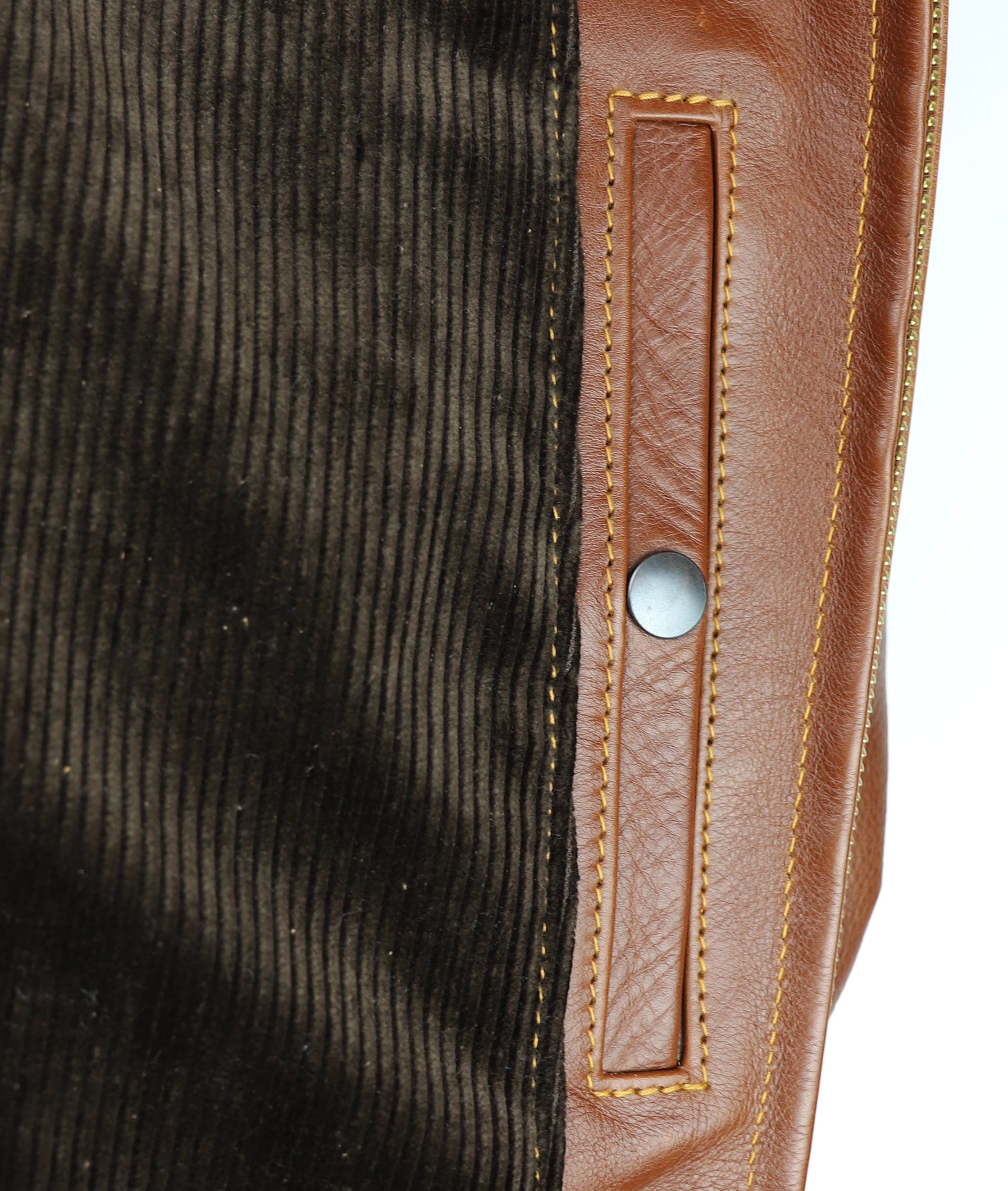 Aero Highwayman, sz 40, Russet Vicenza Horsehide, Gently Worn