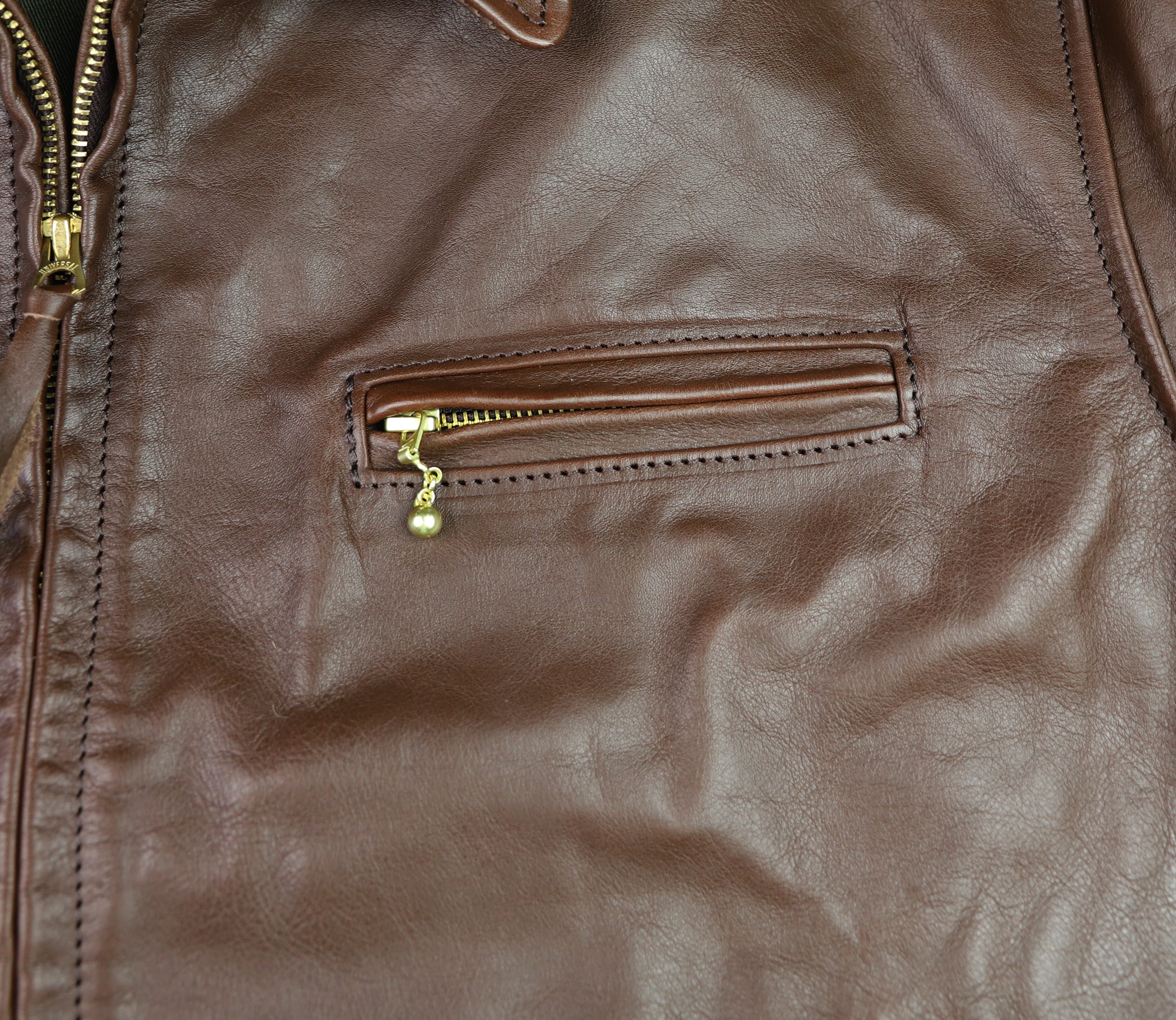 Aero Highwayman, sz 50, Seal Vicenza Horsehide, New with tag