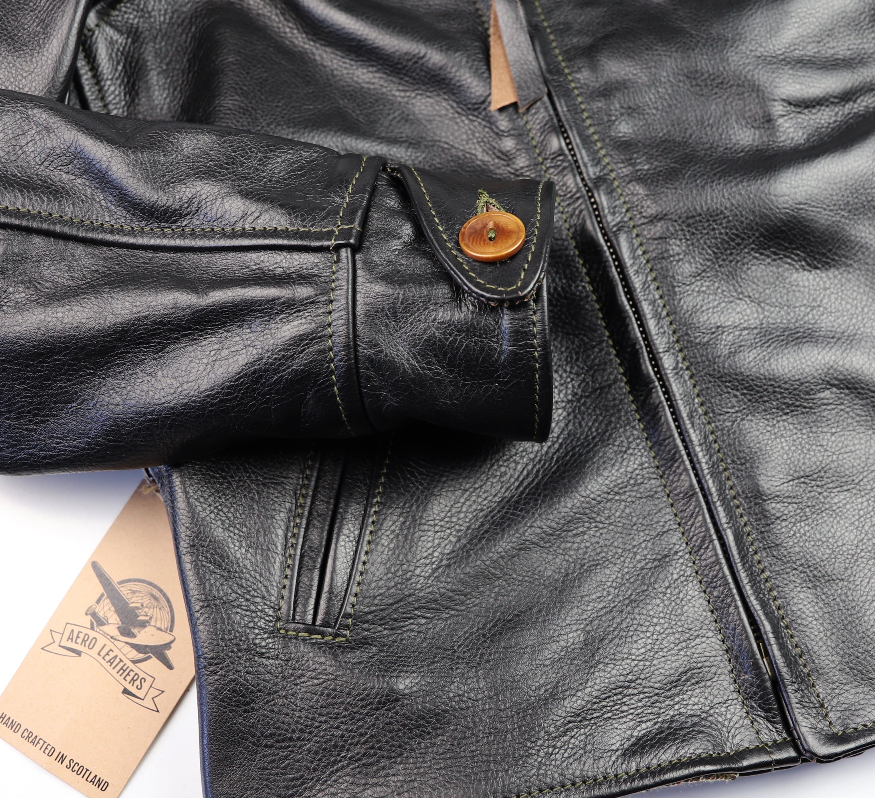 Aero Hooch Hauler, size 40, Blackened Brown Vicenza Horsehide