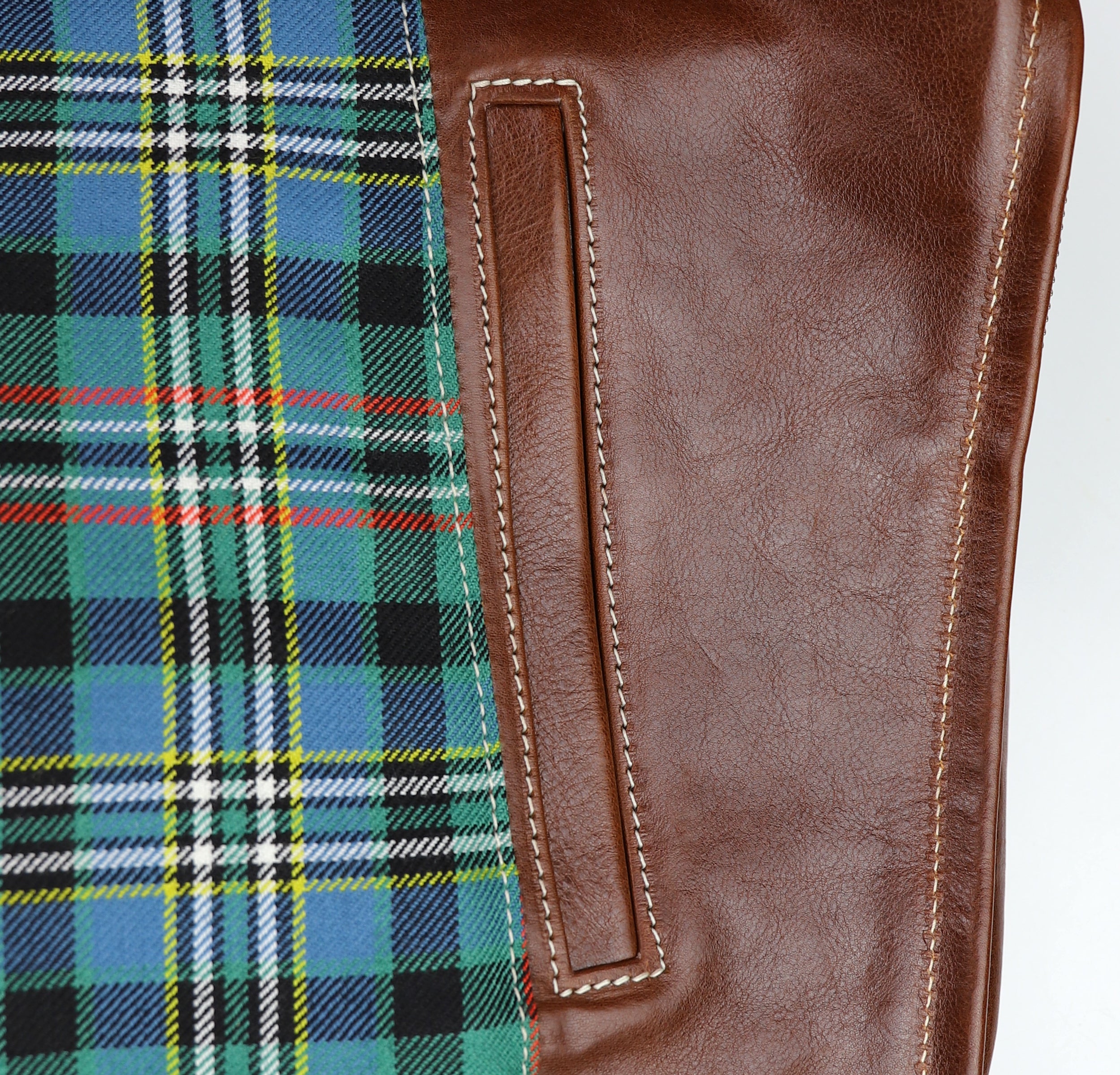 Aero Hooch Hauler, size 42, Russet Badalassi Cowhide