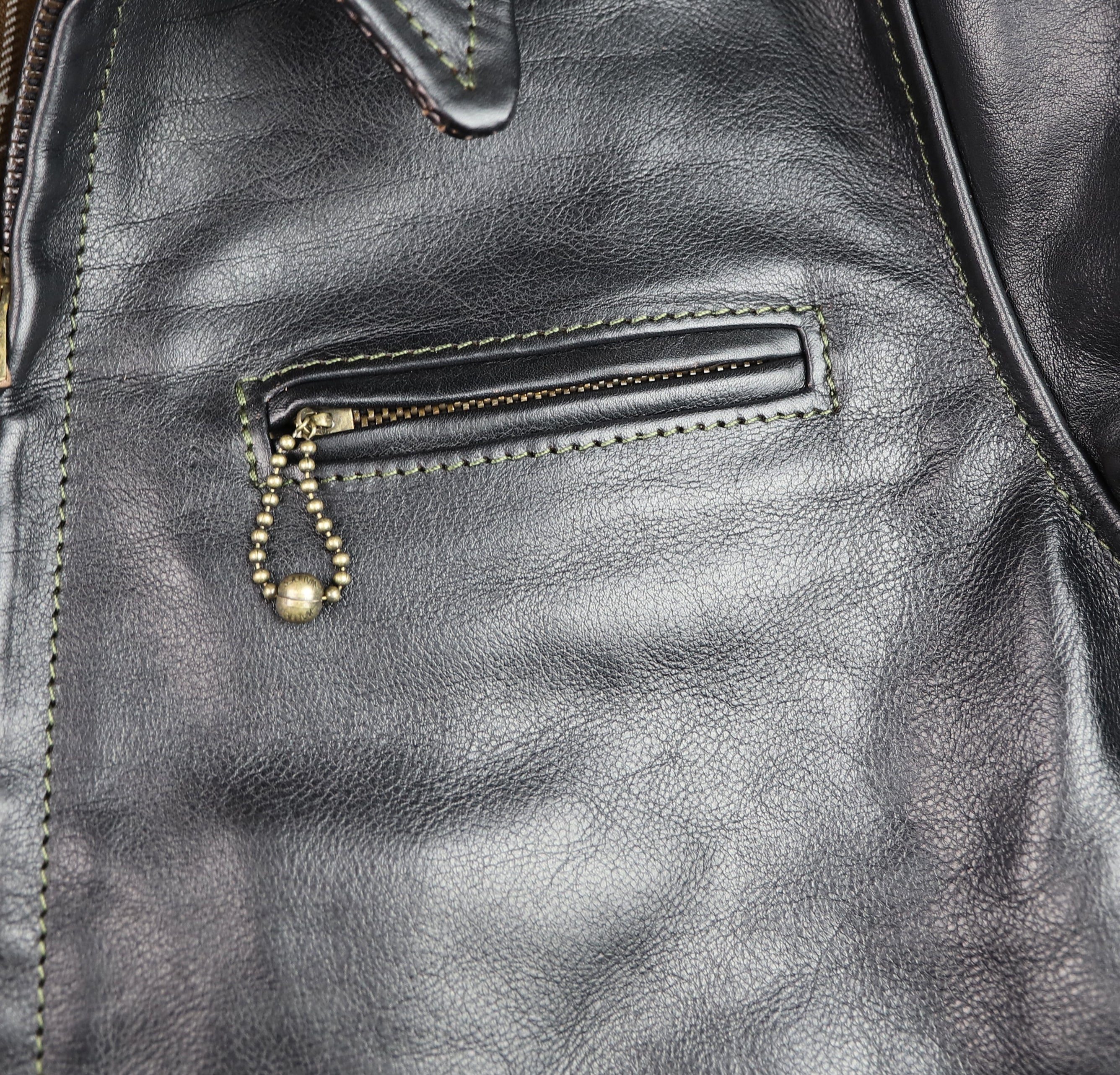 Aero Premier Highwayman, size 40, Blackened Brown Vicenza Horsehide