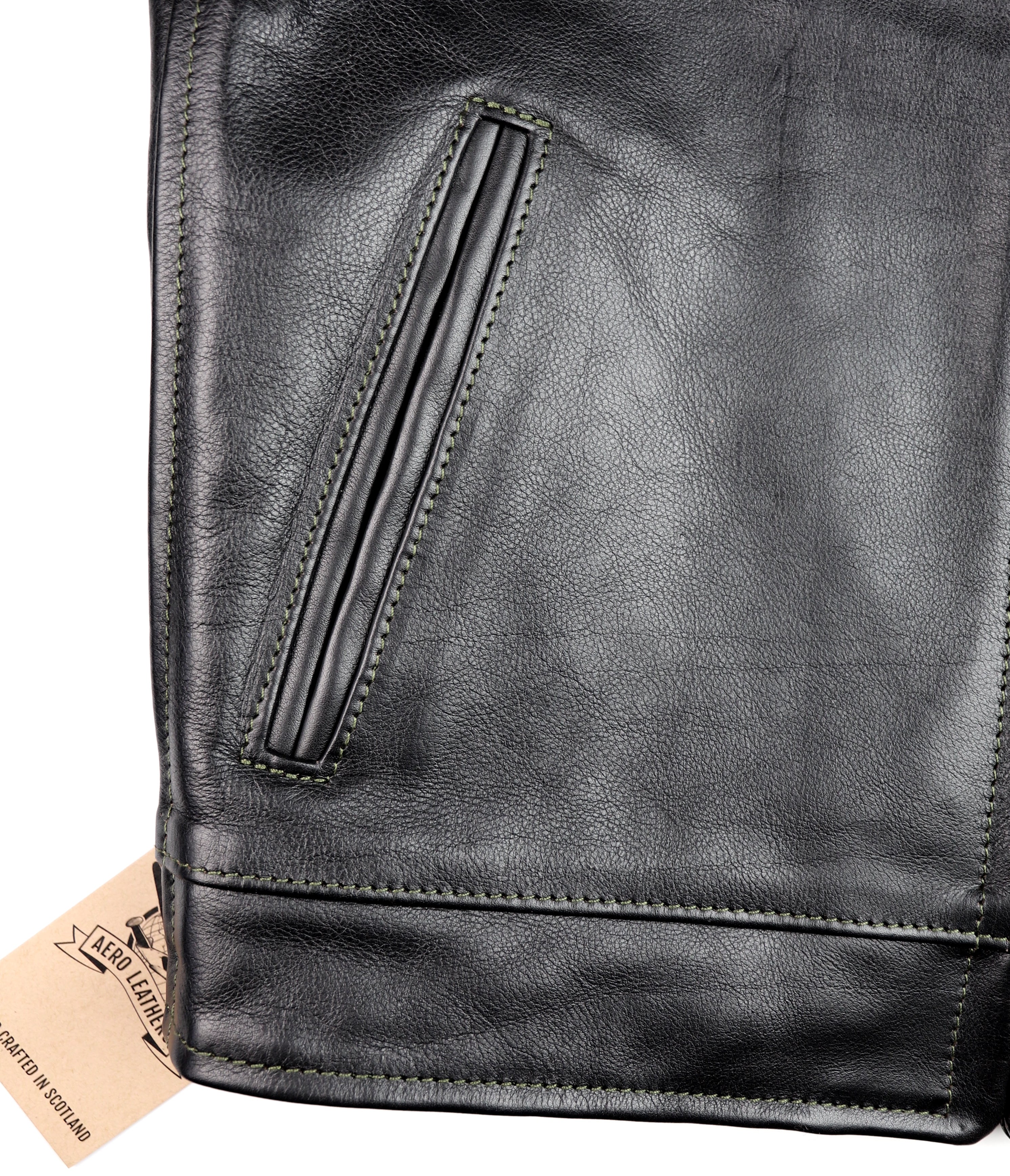 Aero Premier Highwayman, size 40, Blackened Brown Vicenza Horsehide