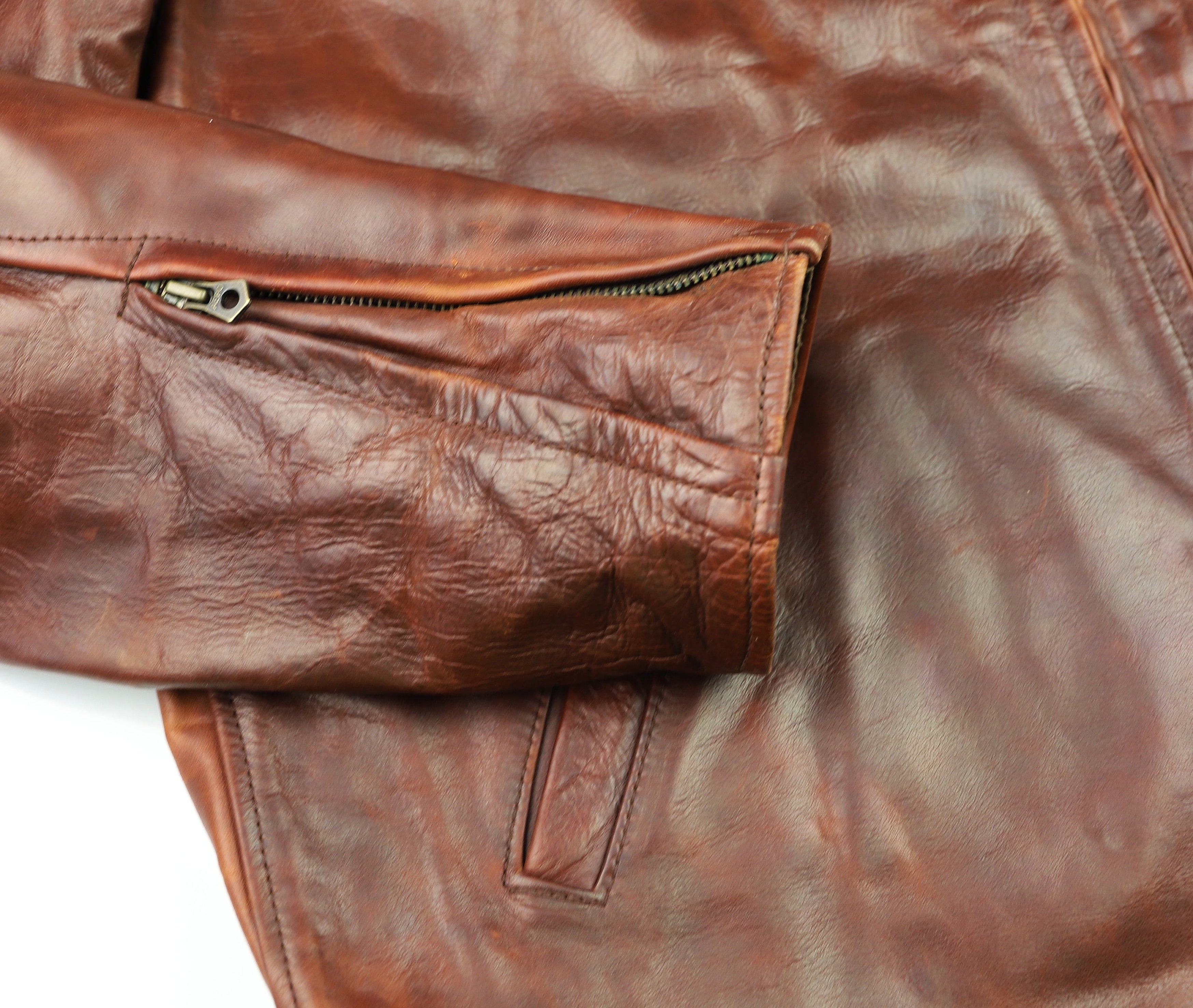 Aero Route 66, size 52, Russet Brown CXL FQHH, Gently Worn