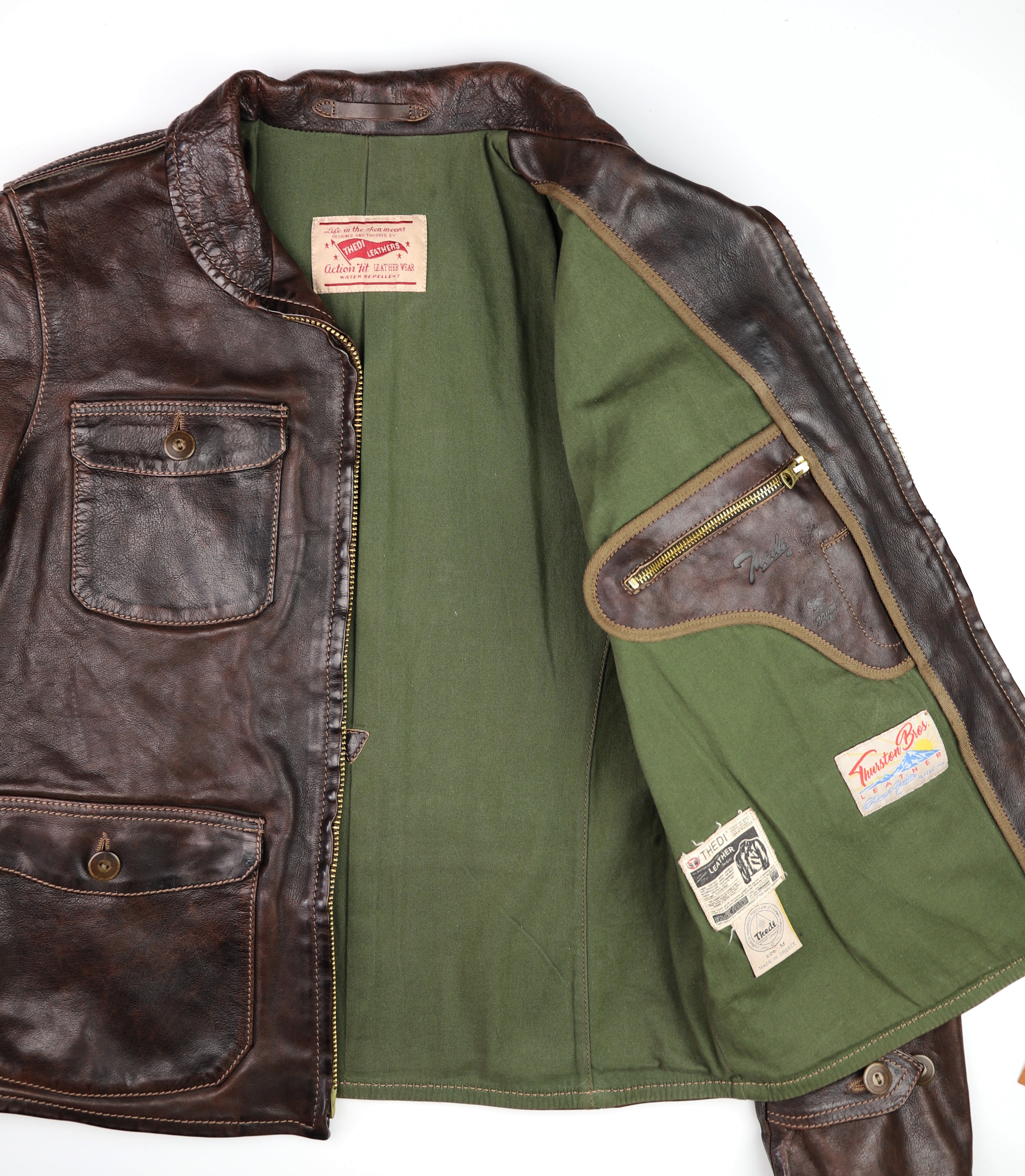 Thedi Atlas Deluxe Half Belt, size Medium, Hand Dyed Cocoa Buffalo