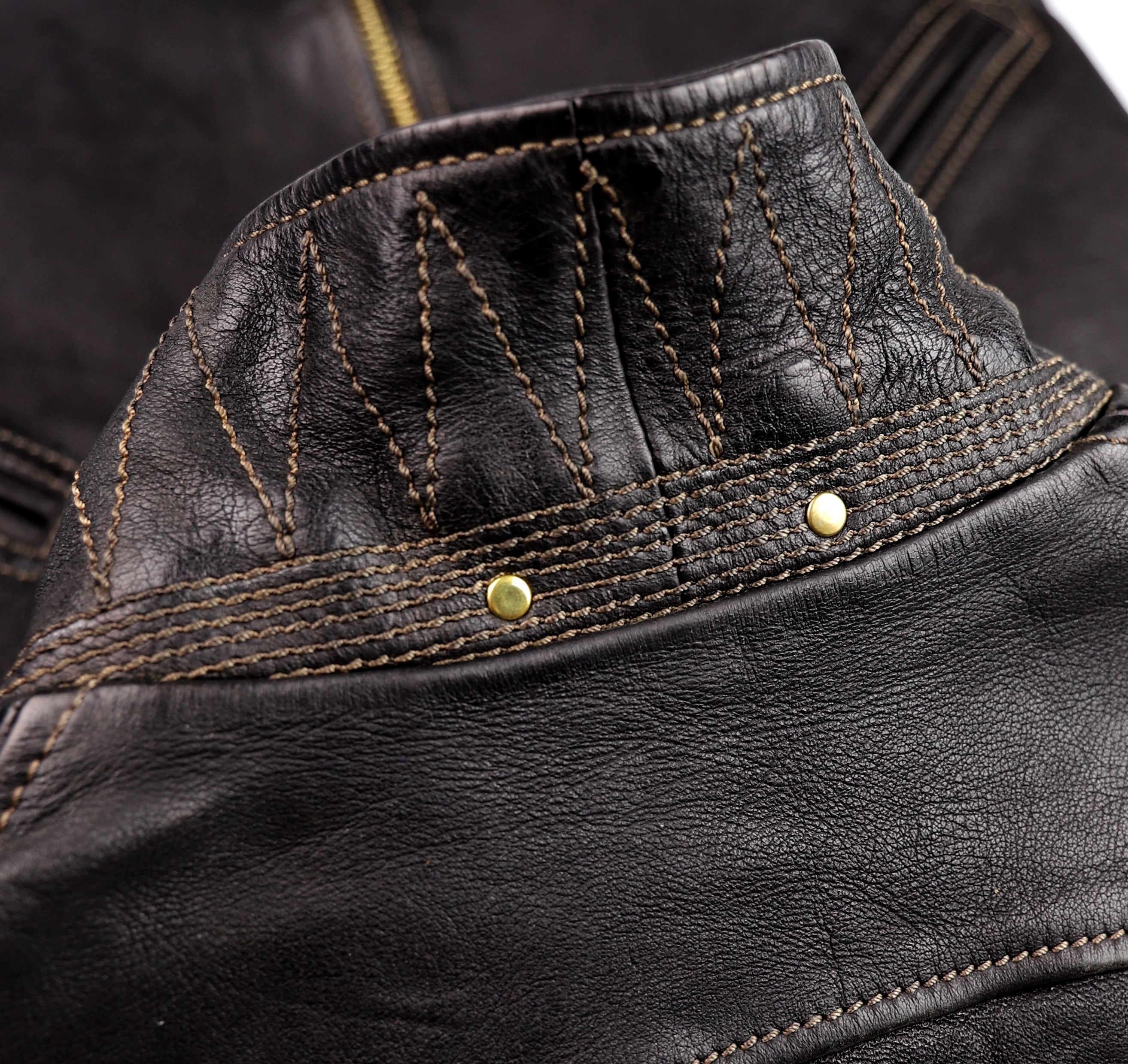 Thedi Evander Crosszip Half Belt, size XL, Black Teacore Bruciato Horsehide
