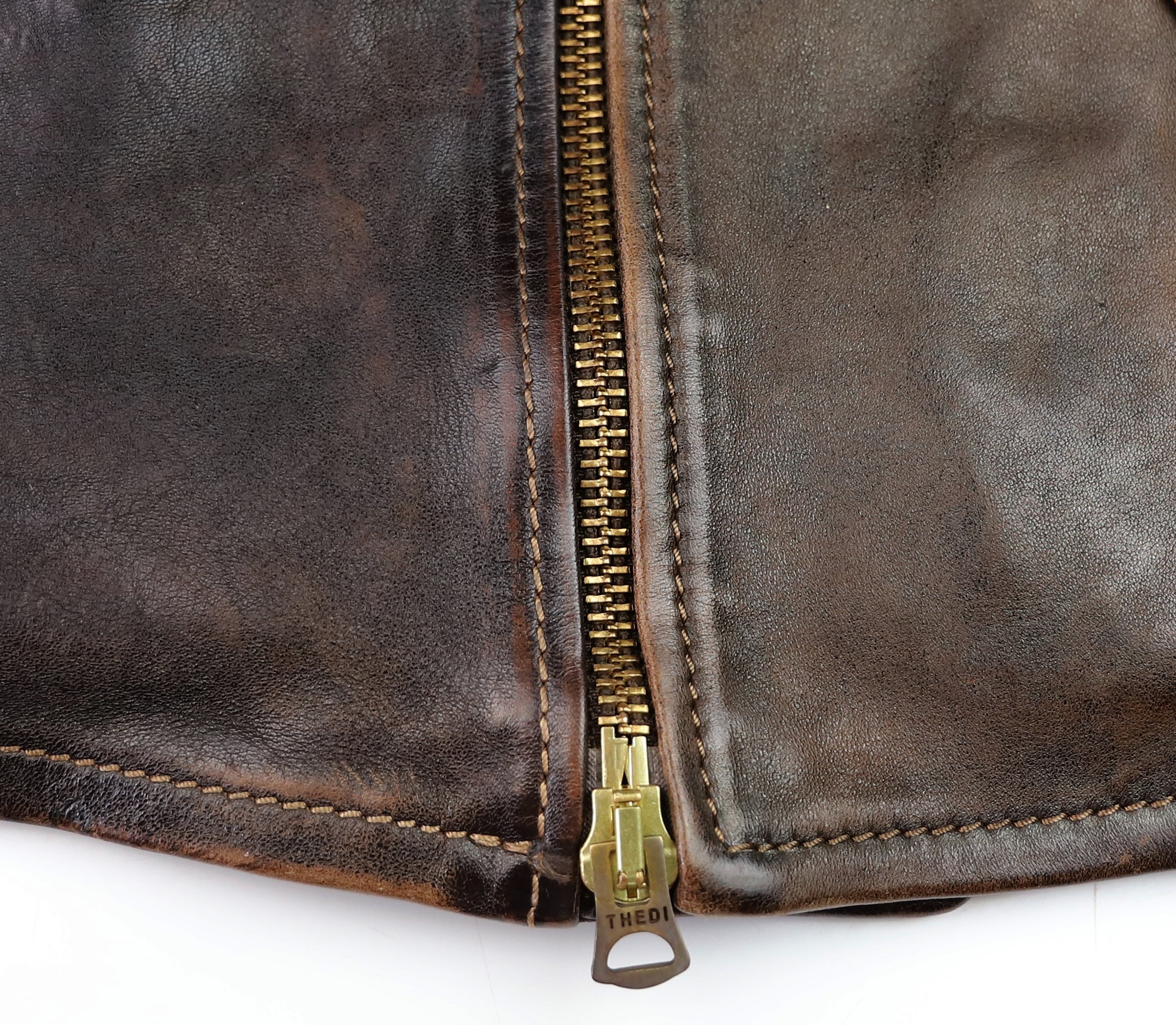 Thedi Evander Crosszip Half Belt, size Large, Chestnut Bruciato Horsehide