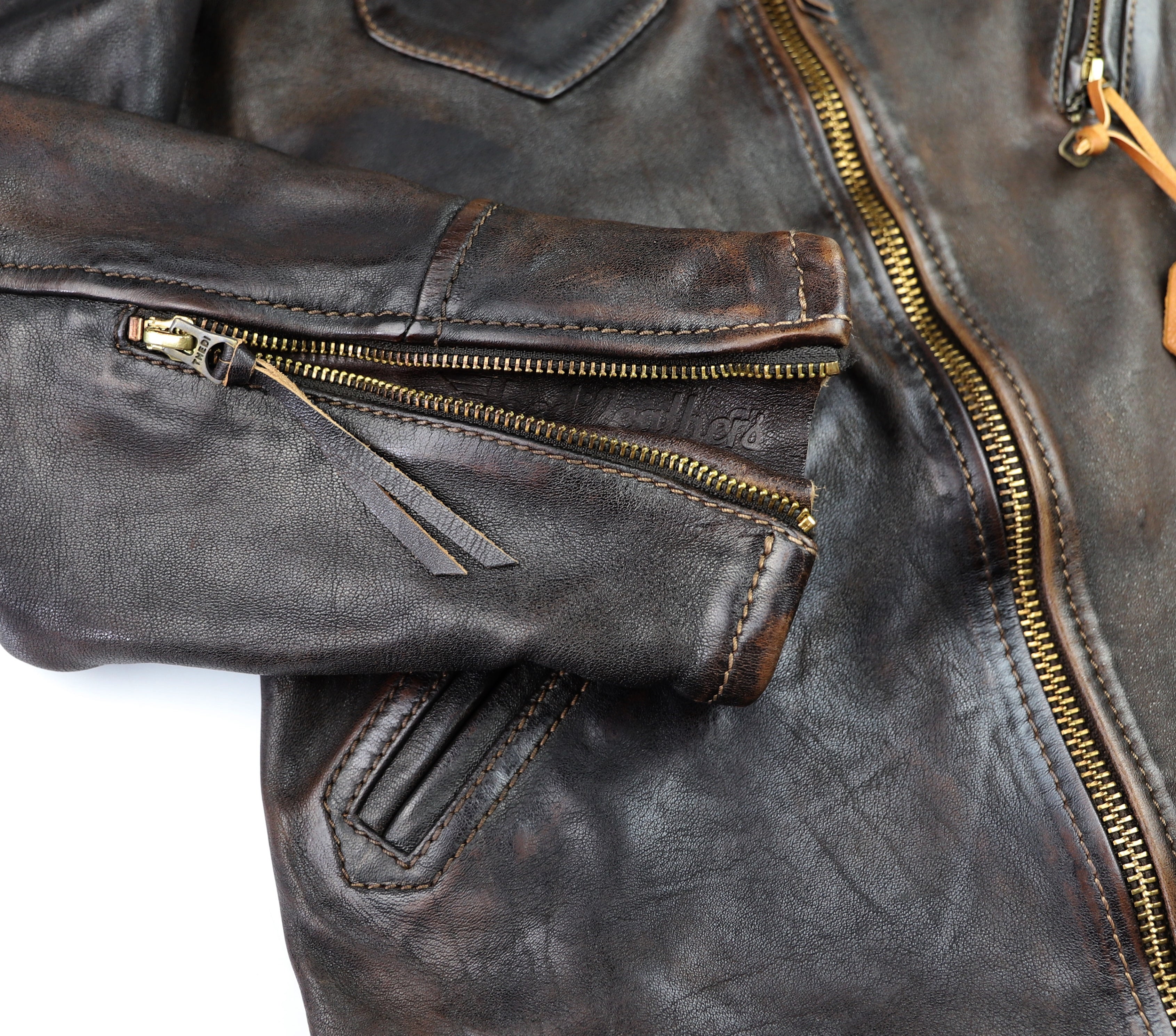 Thedi Evander Crosszip Half Belt, size Large, Chestnut Bruciato Horsehide