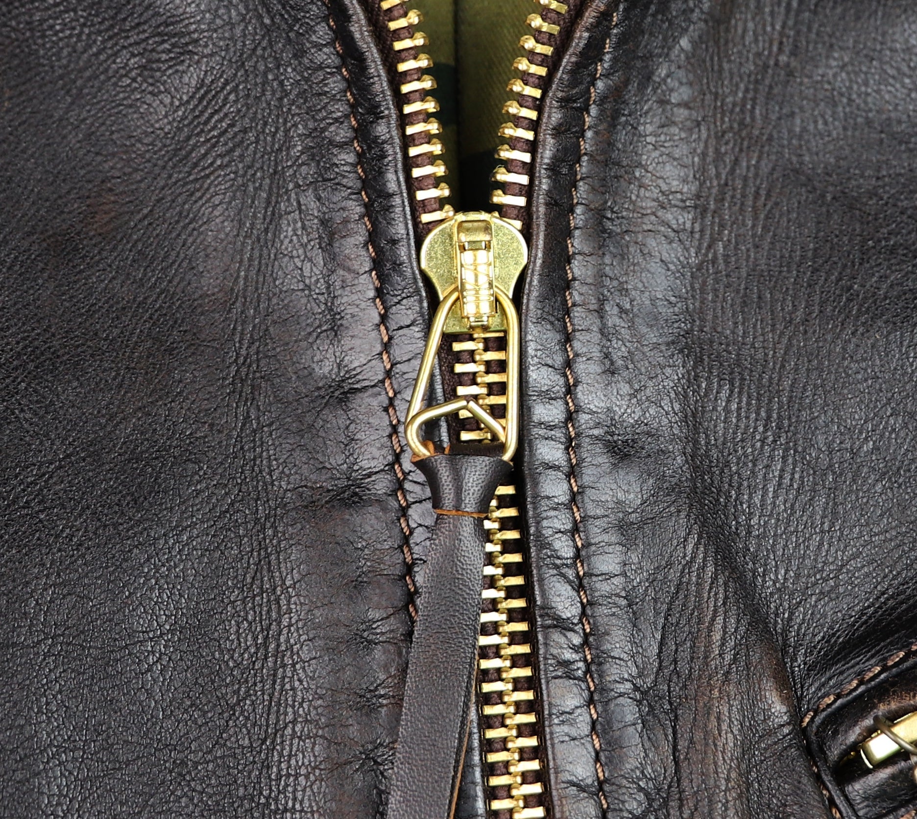 Thedi Memphis Jacket, size Large, Chestnut Bruciato Horsehide