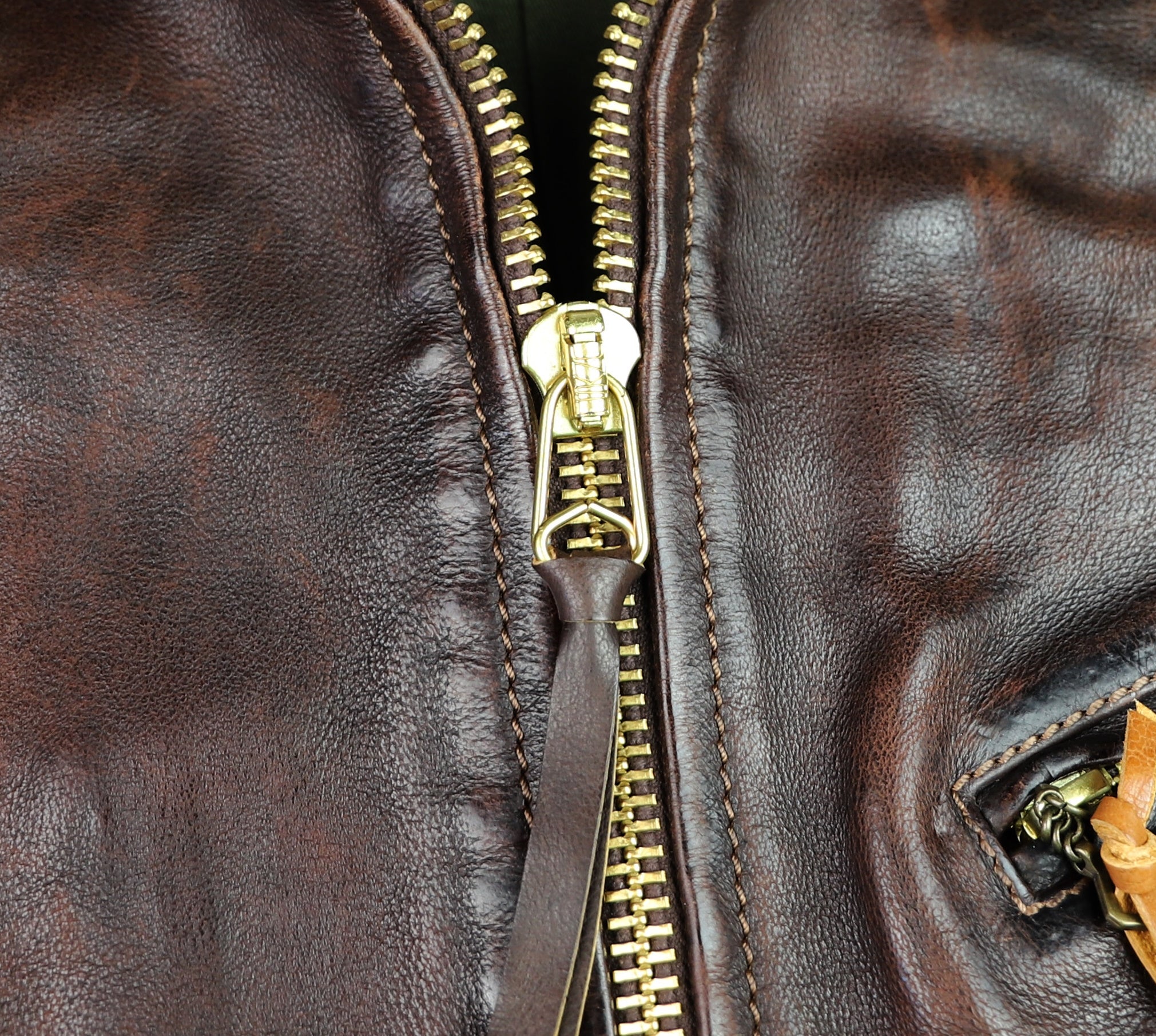 Thedi Memphis Half Belt, size 2XL, Hand Dyed Cocoa Toscano Buffalo