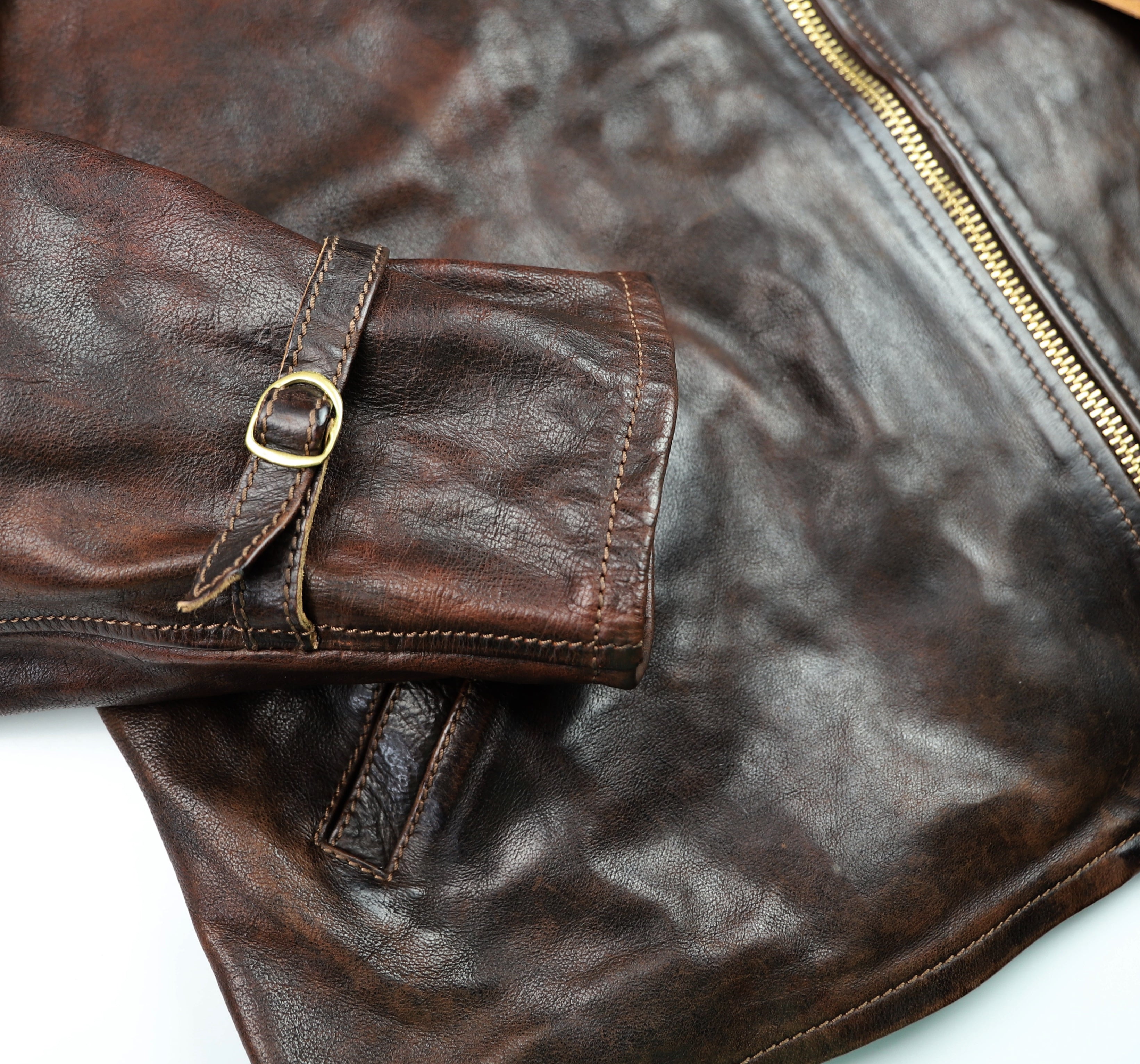 Thedi Memphis Half Belt, size 5XL, Hand Dyed Cocoa Buffalo