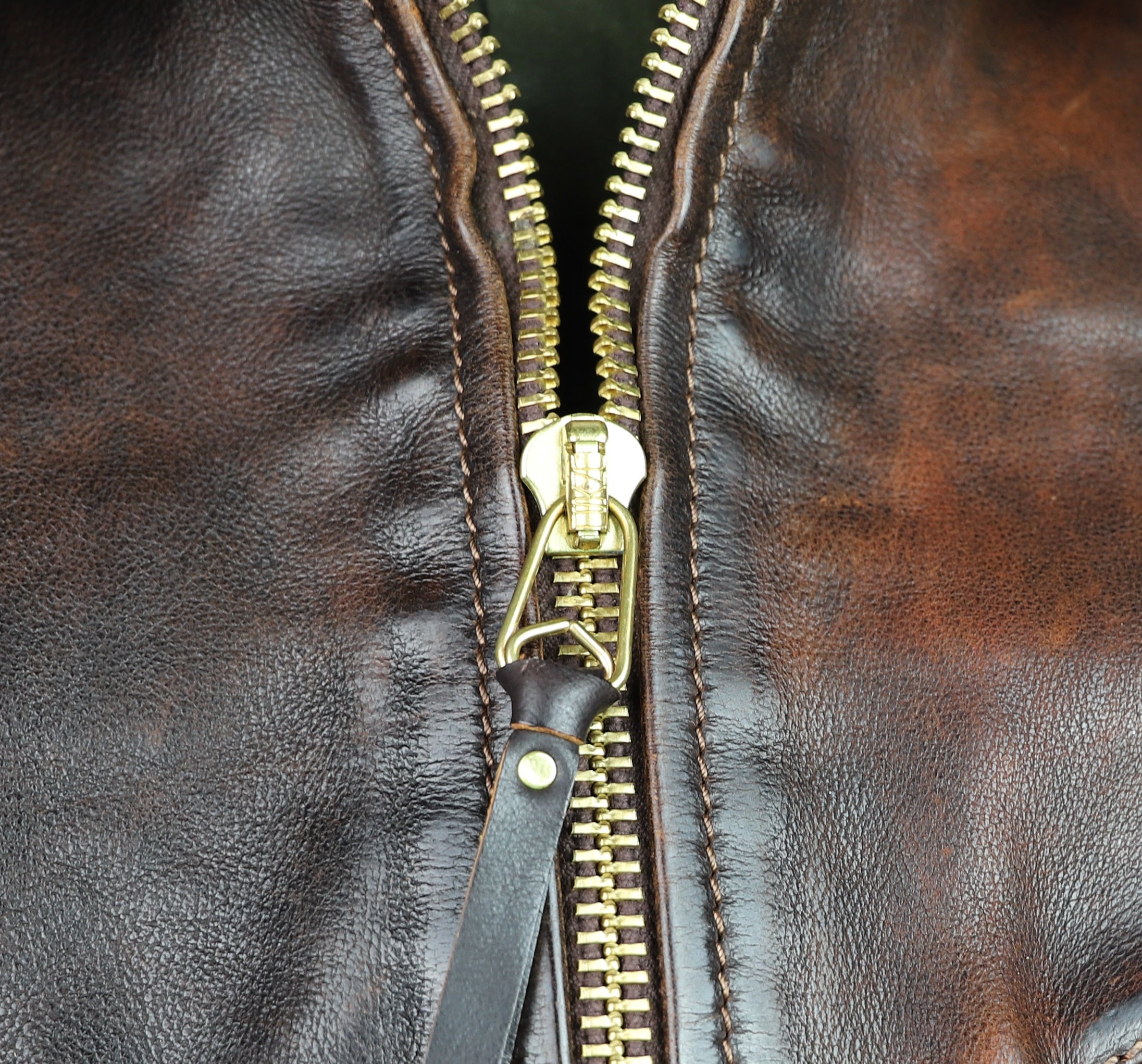 Thedi Memphis Half Belt, size 5XL, Hand Dyed Cocoa Buffalo