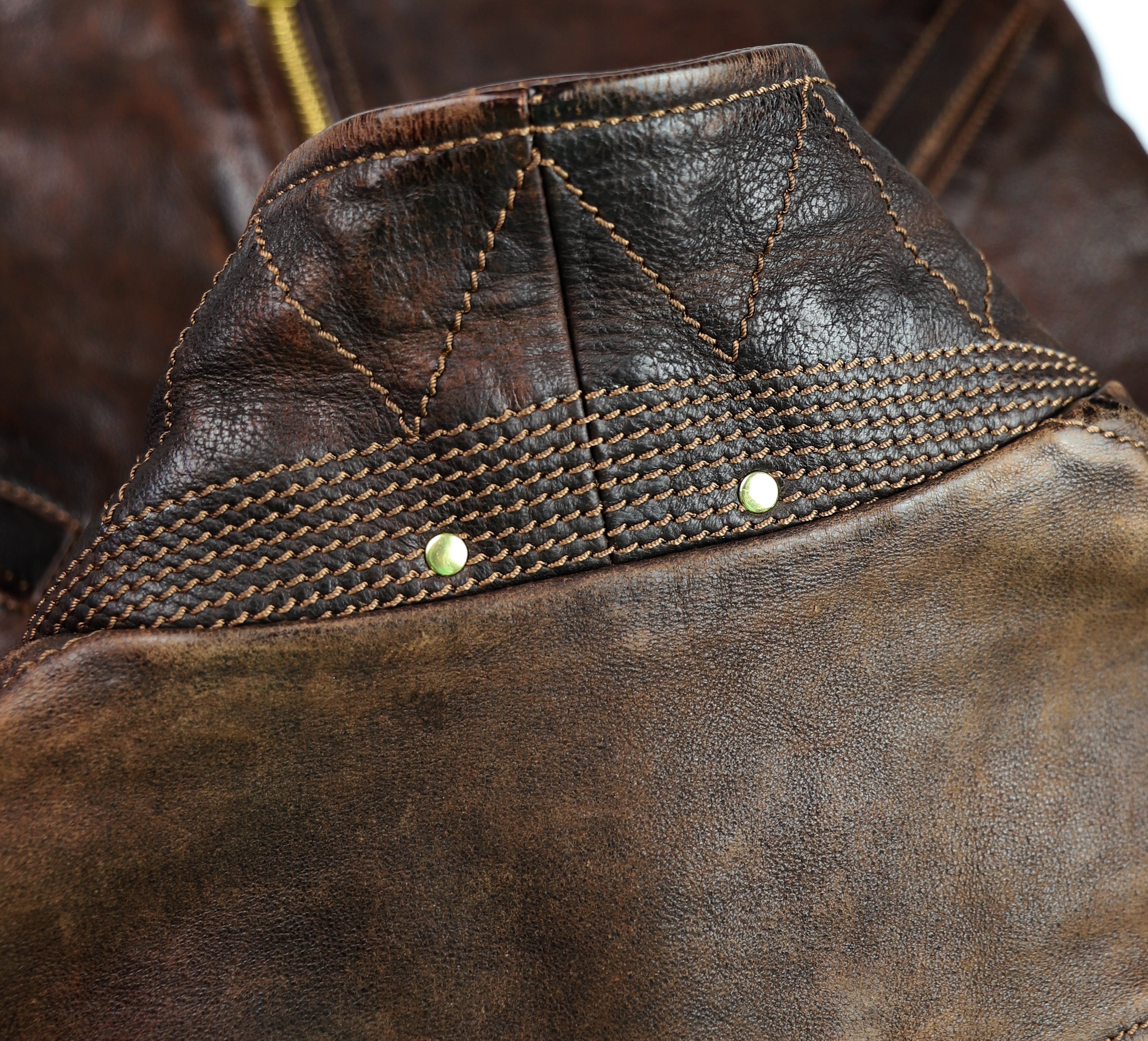 Thedi Memphis Half Belt, size Medium, Hand Dyed Cocoa Toscano Buffalo