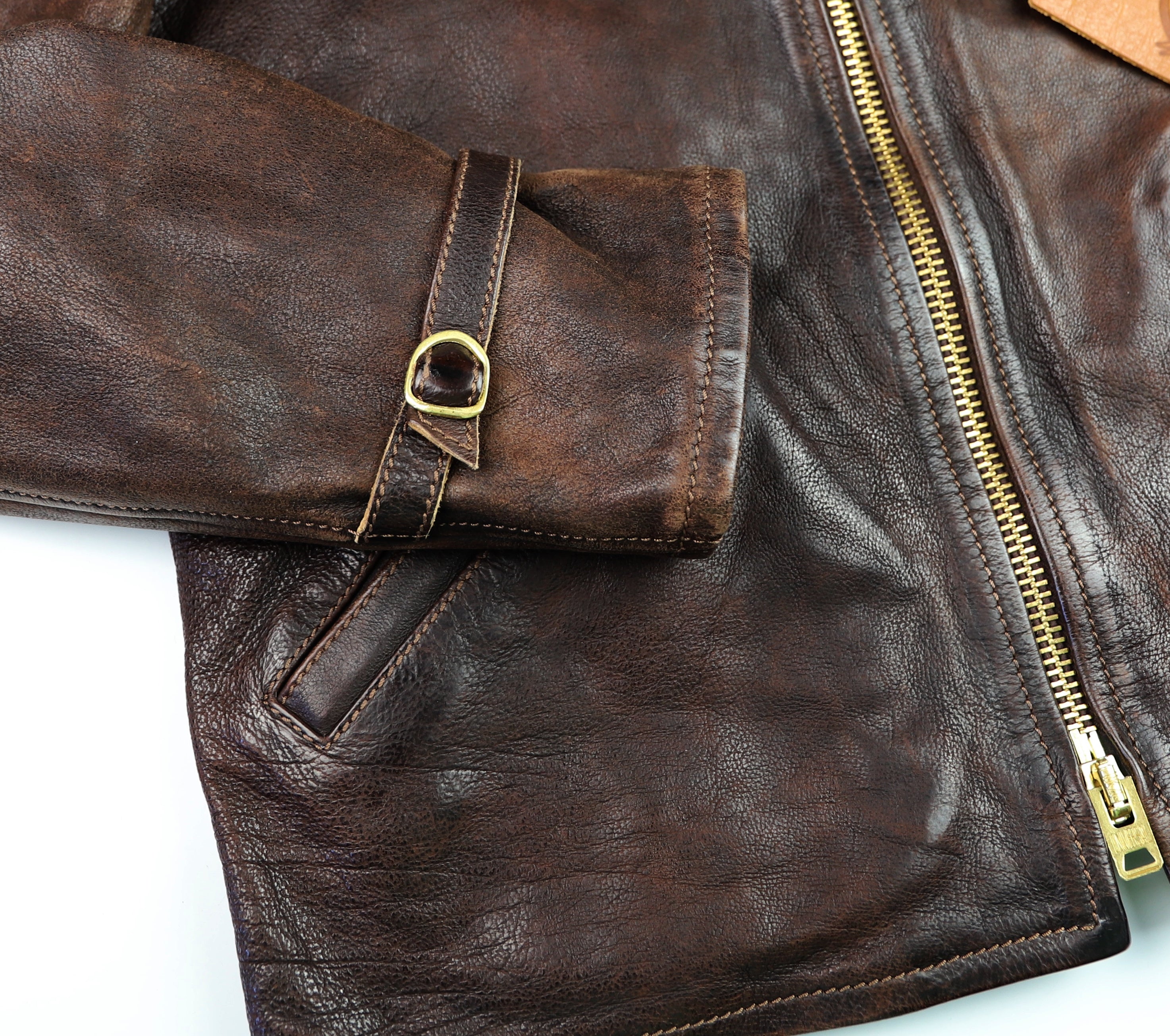 Thedi Memphis Half Belt, size Medium, Hand Dyed Cocoa Toscano Buffalo