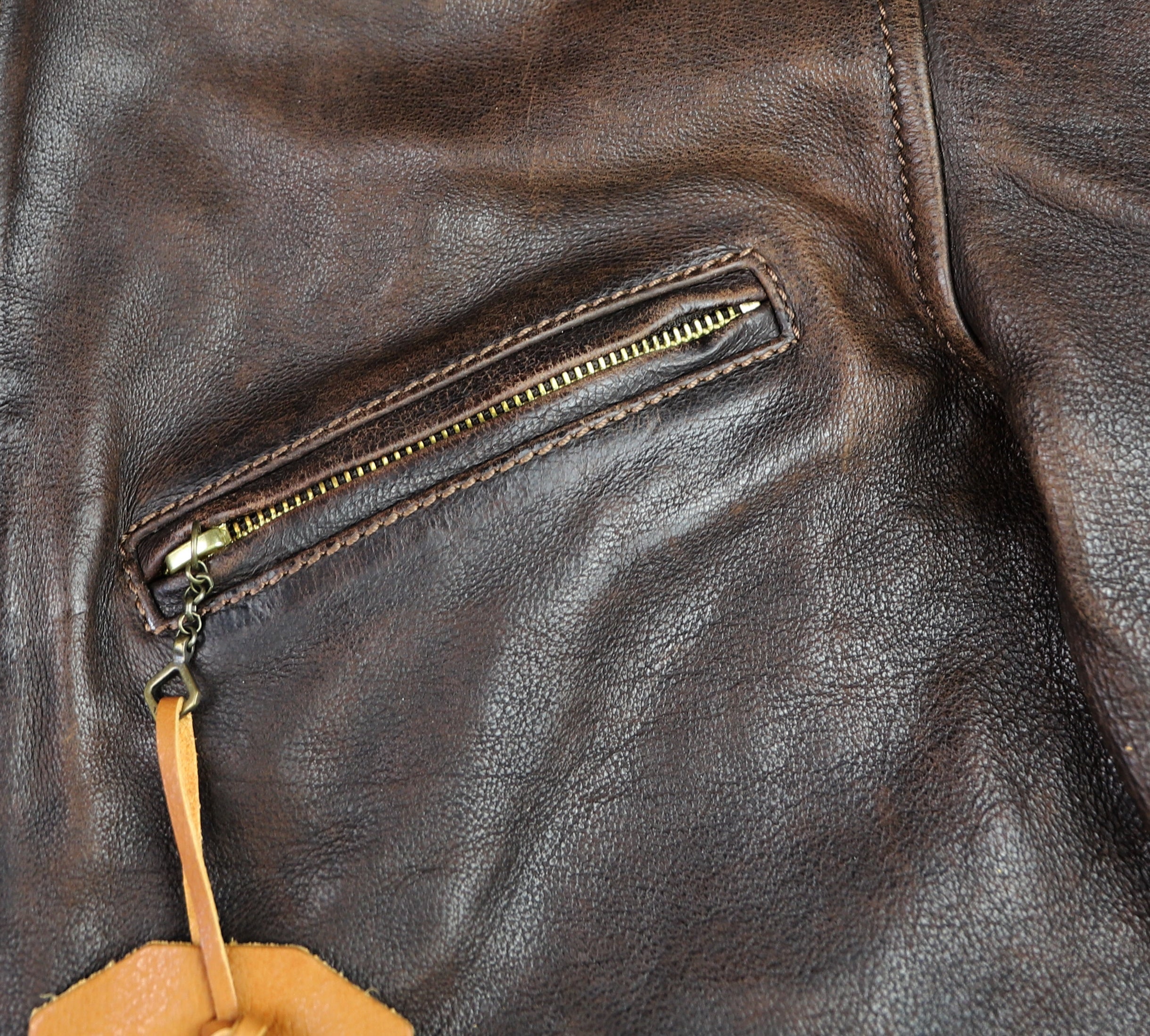 Thedi Memphis Half Belt, size Large, Hand Dyed Cocoa Toscano Buffalo