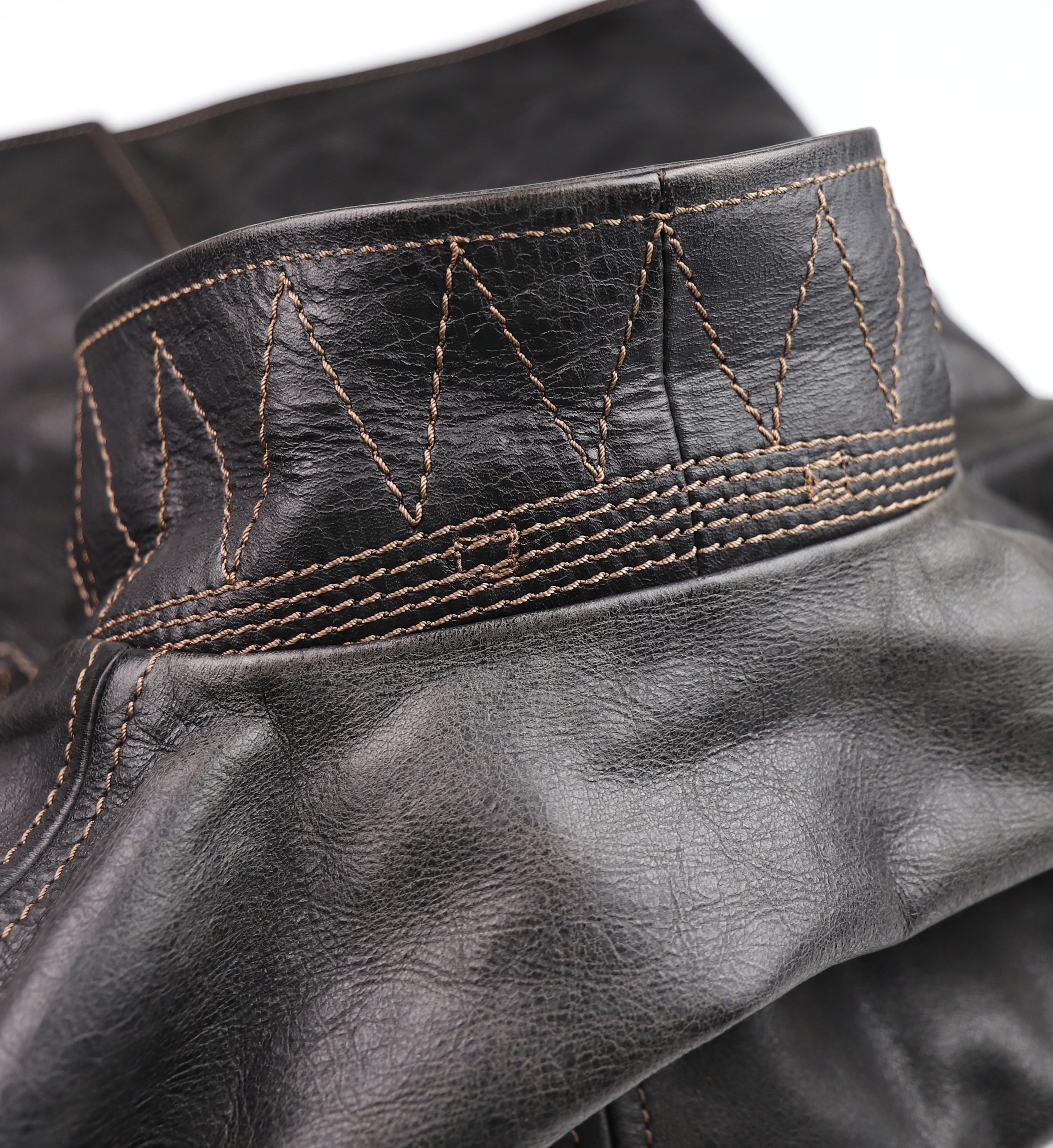 Thedi Metropolis, size XL, Black Teacore Bruciato