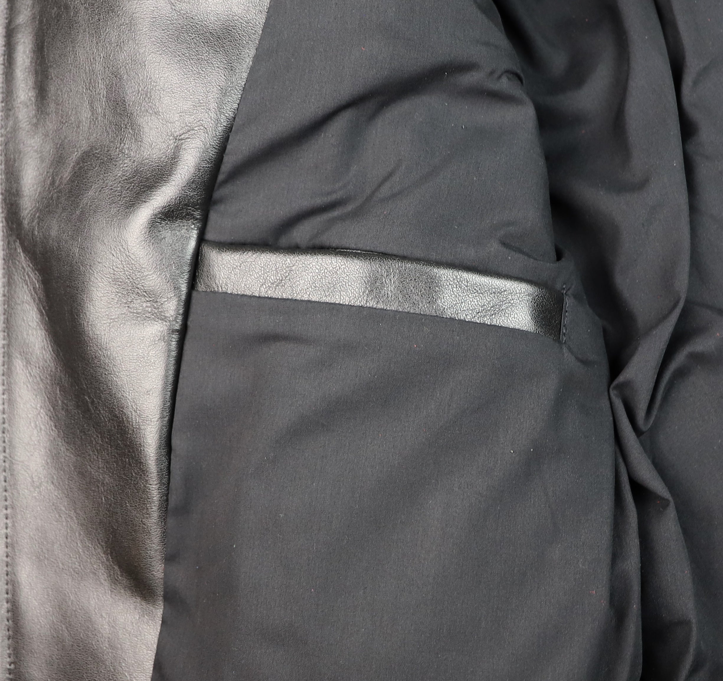 Vanson Chopper Jacket, size 44, Black Comp. Weight