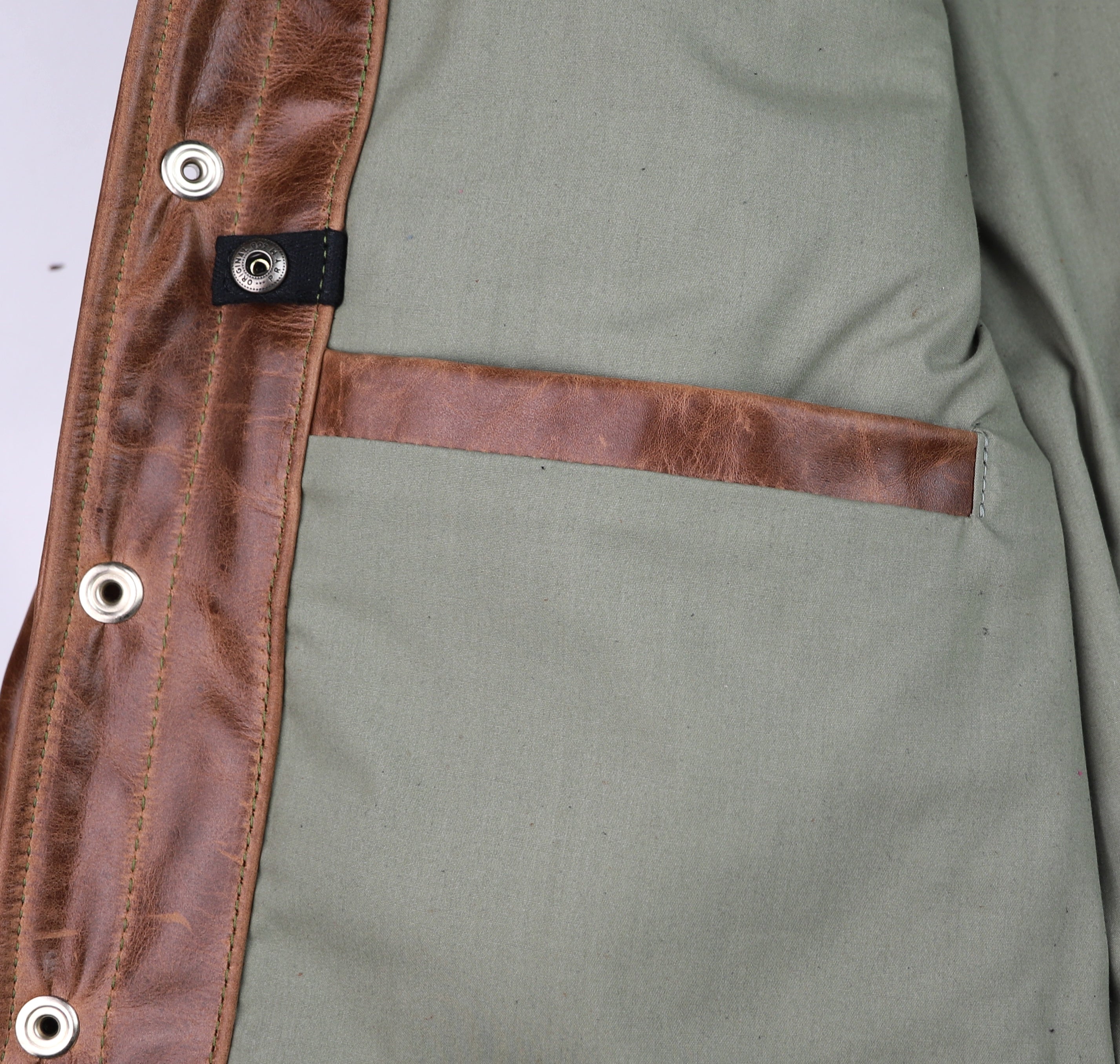 Vanson Maverick II, Whiskey Roma Cowhide, size 40