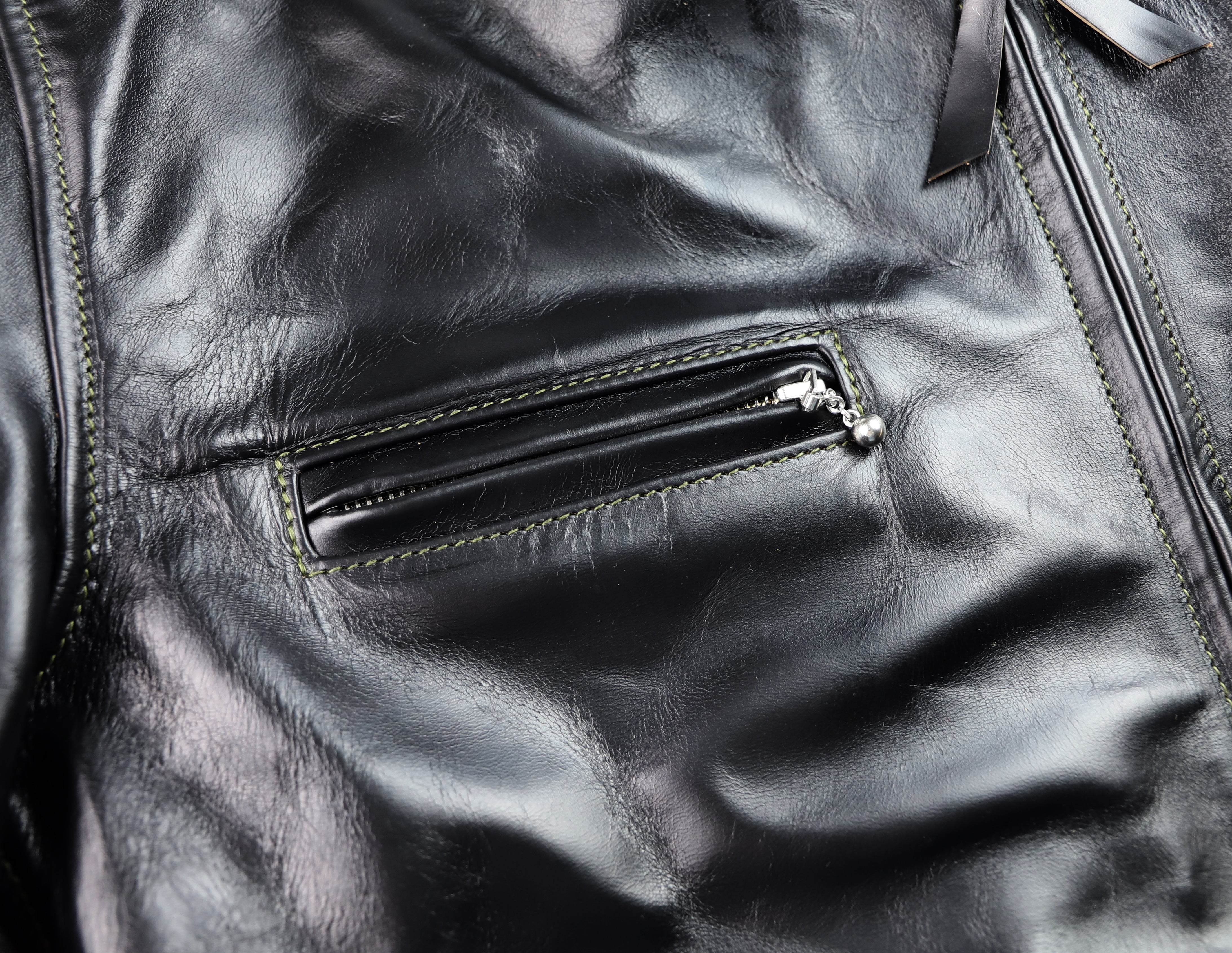 Aero Cafe' Racer, size 44, Black CXL Horsehide
