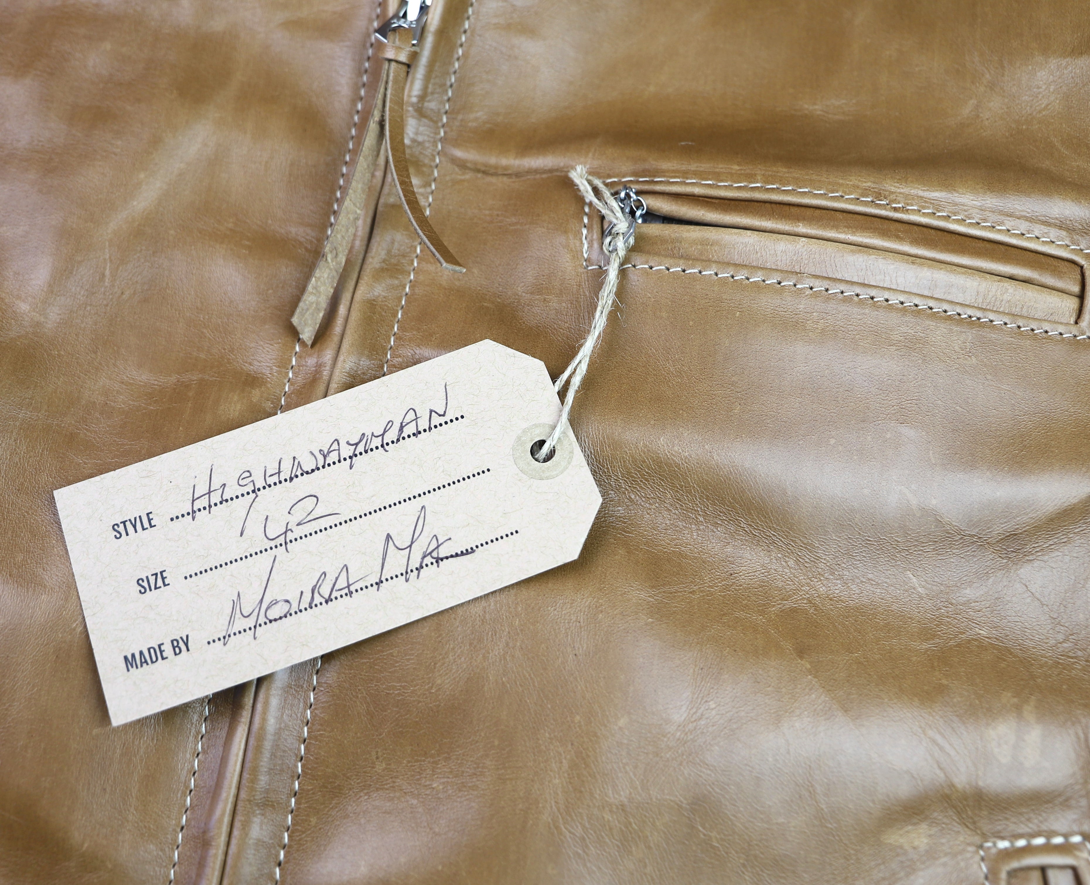 Aero Highwayman, sz 42 (fits like 46), Natural Chromexcel FQHH