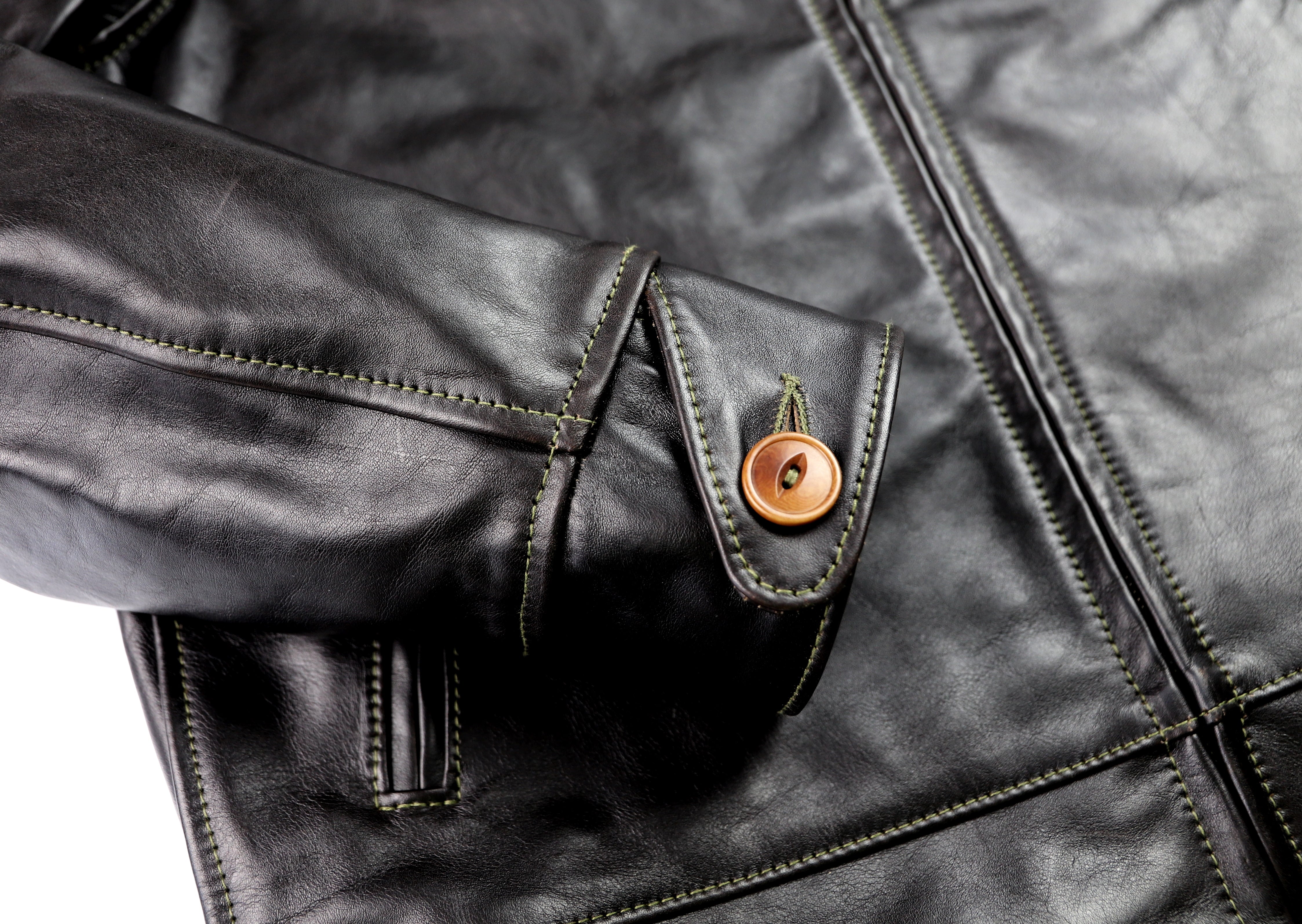 Aero Premier Highwayman, size 44, Blackened Brown Vicenza Horsehide