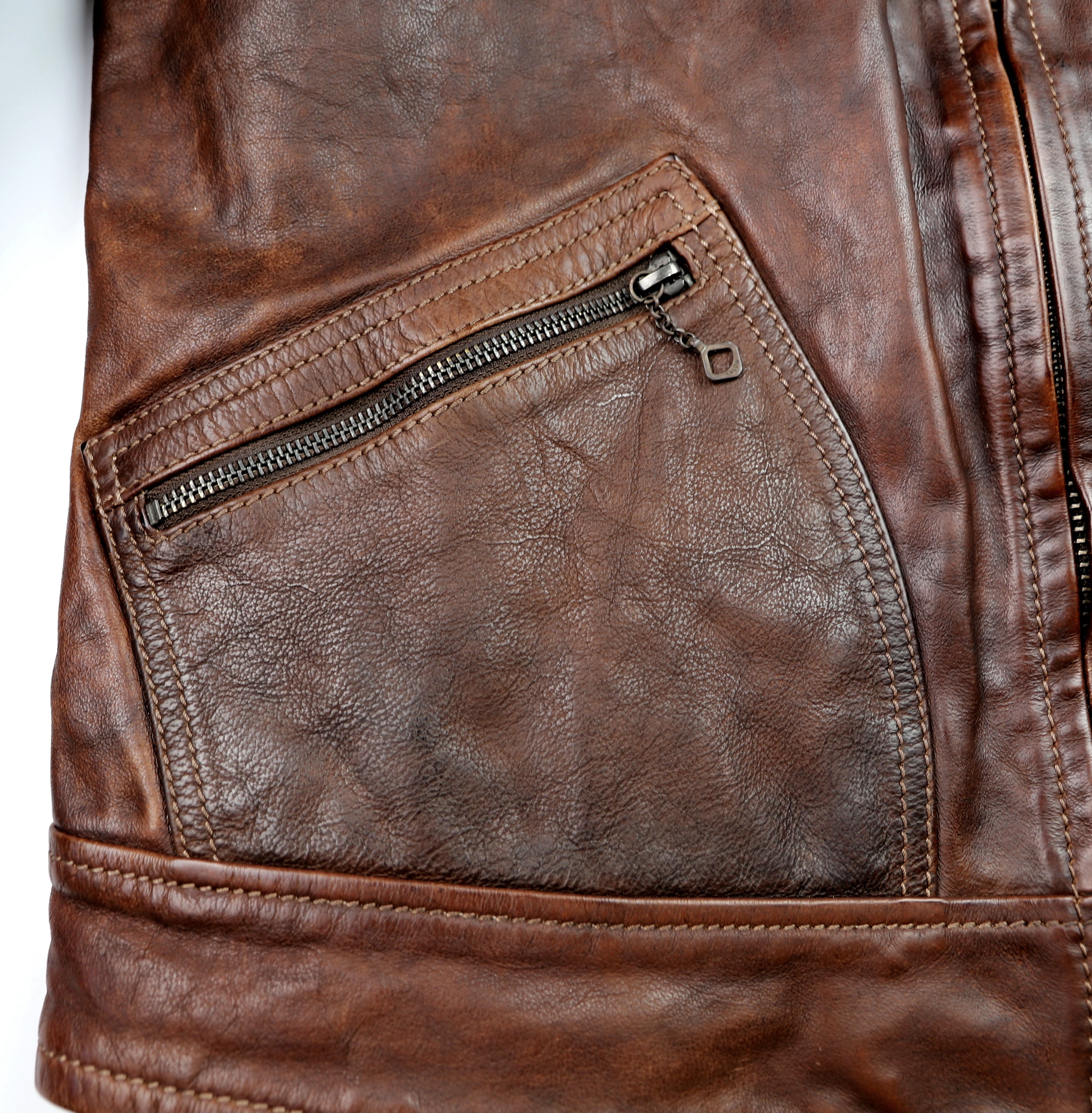 Thedi Aegean Half Belt, size Medium, Hand-Dyed Cocoa Buffalo