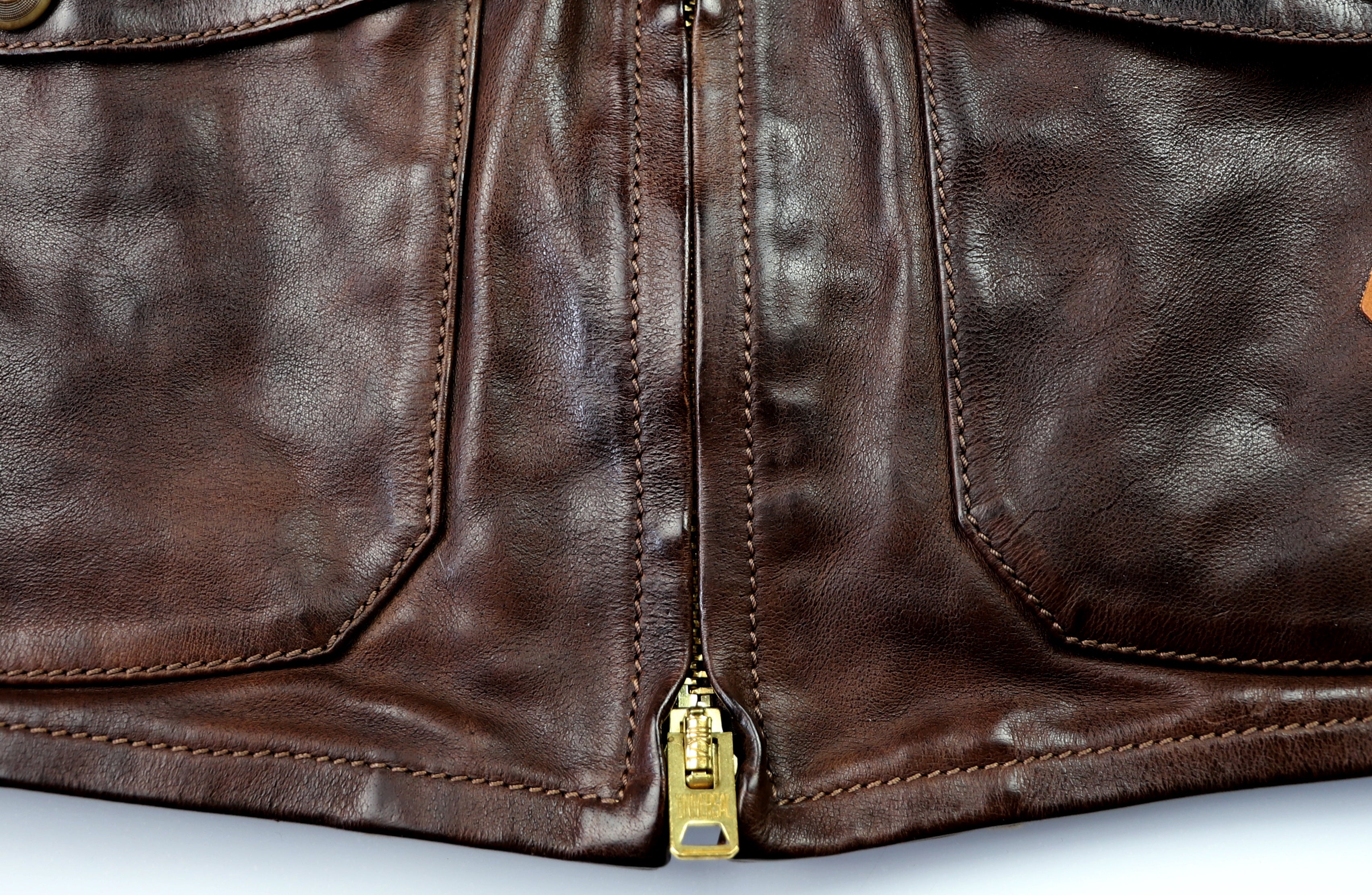 Thedi Atlas Deluxe Half Belt, size Large, Hand Dyed Cocoa Buffalo