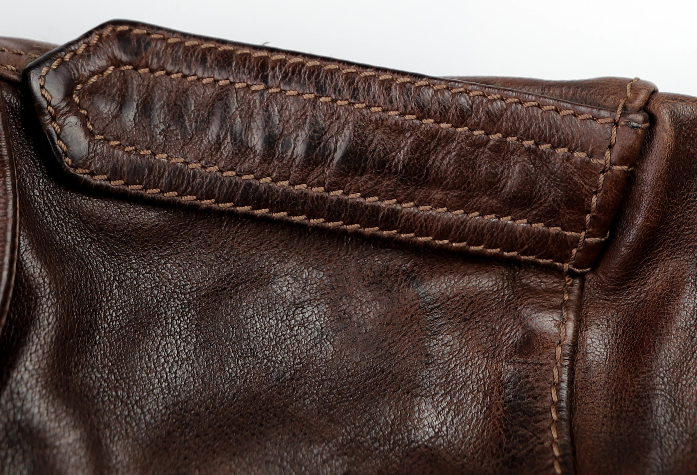 Thedi Atlas Deluxe Half Belt, size Large, Hand Dyed Cocoa Buffalo