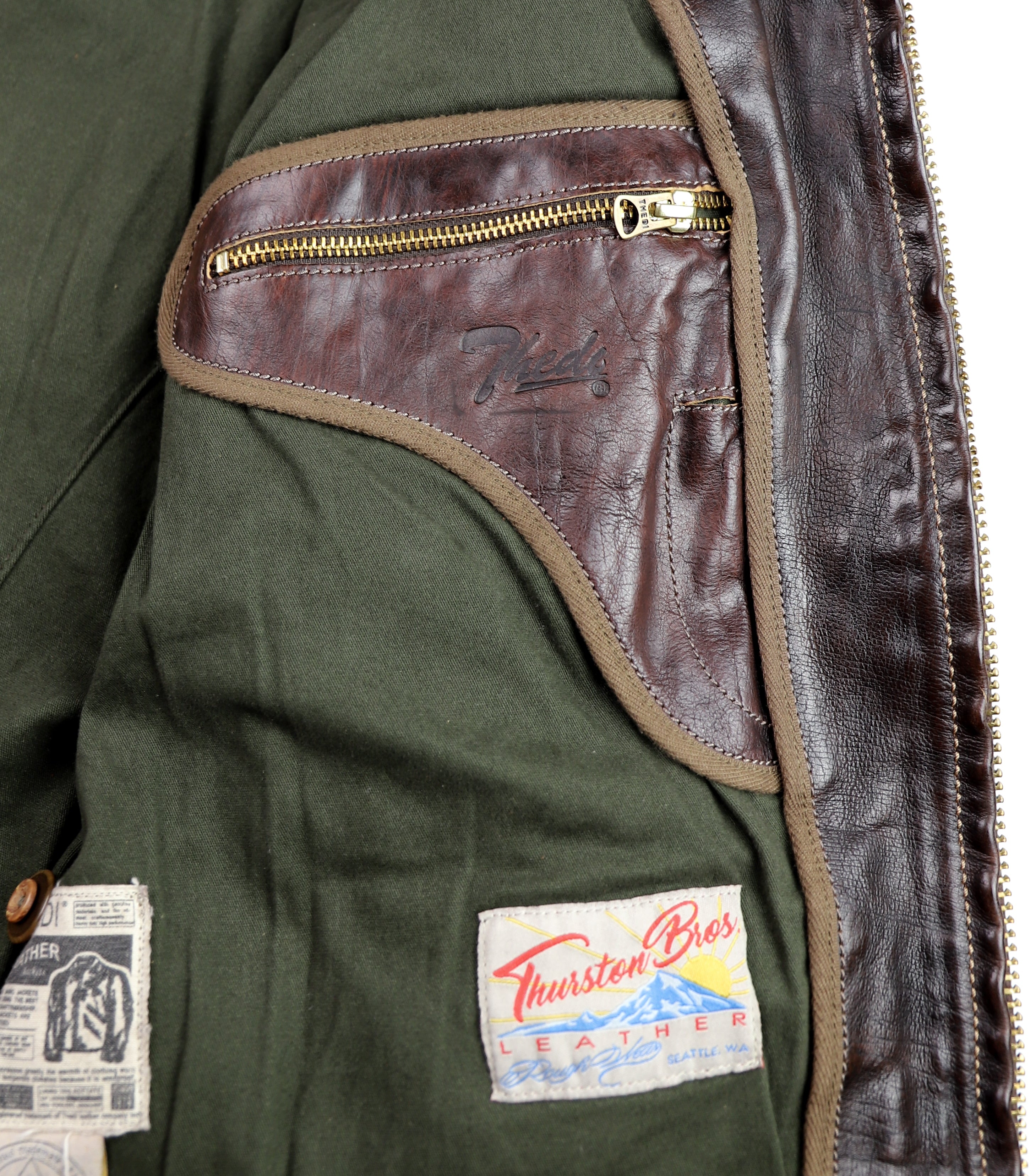 Thedi Atlas Deluxe Half Belt, size Large, Hand Dyed Cocoa Buffalo