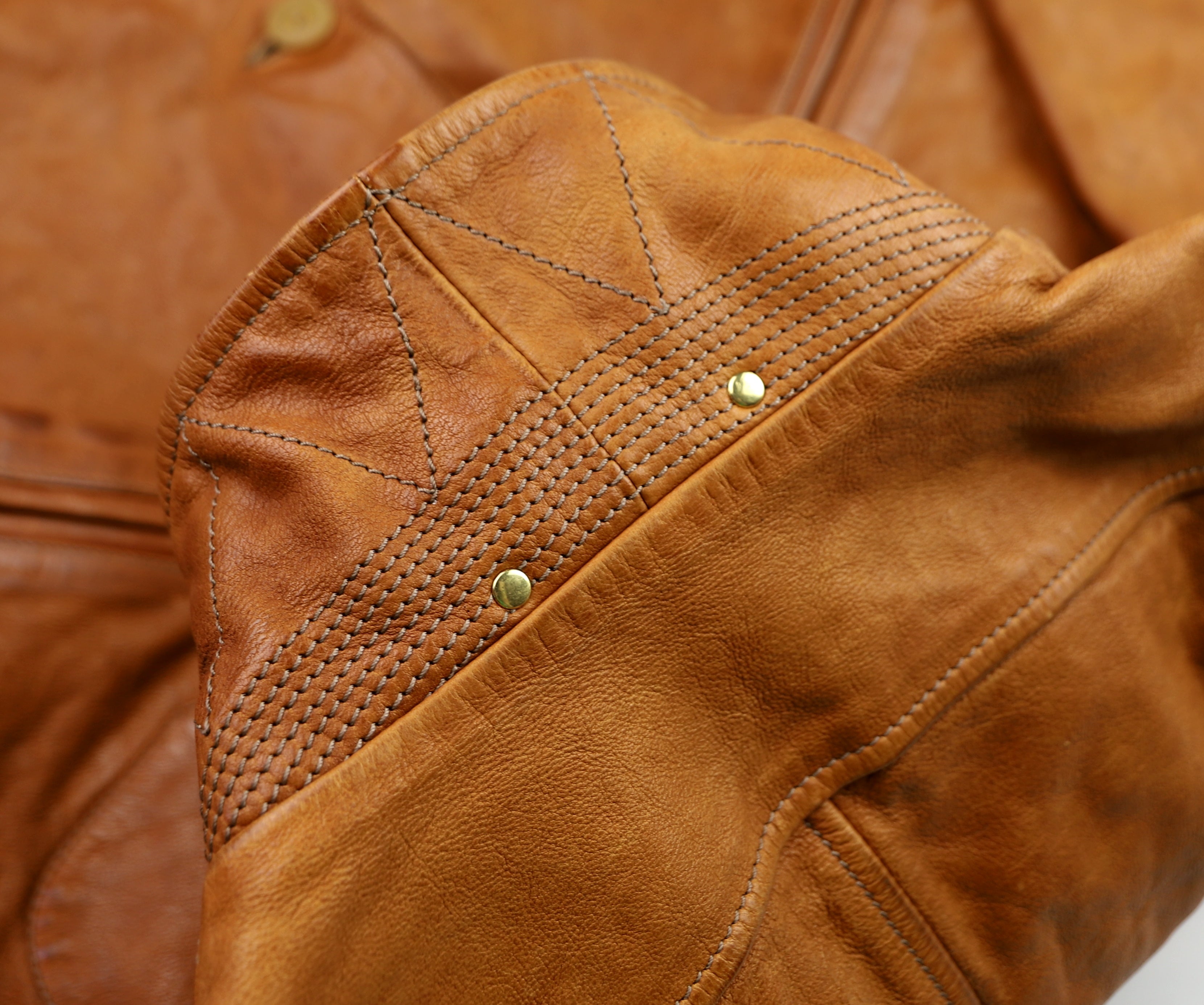 Thedi Hektor Half Belt, size Medium, Cognac Buffalo