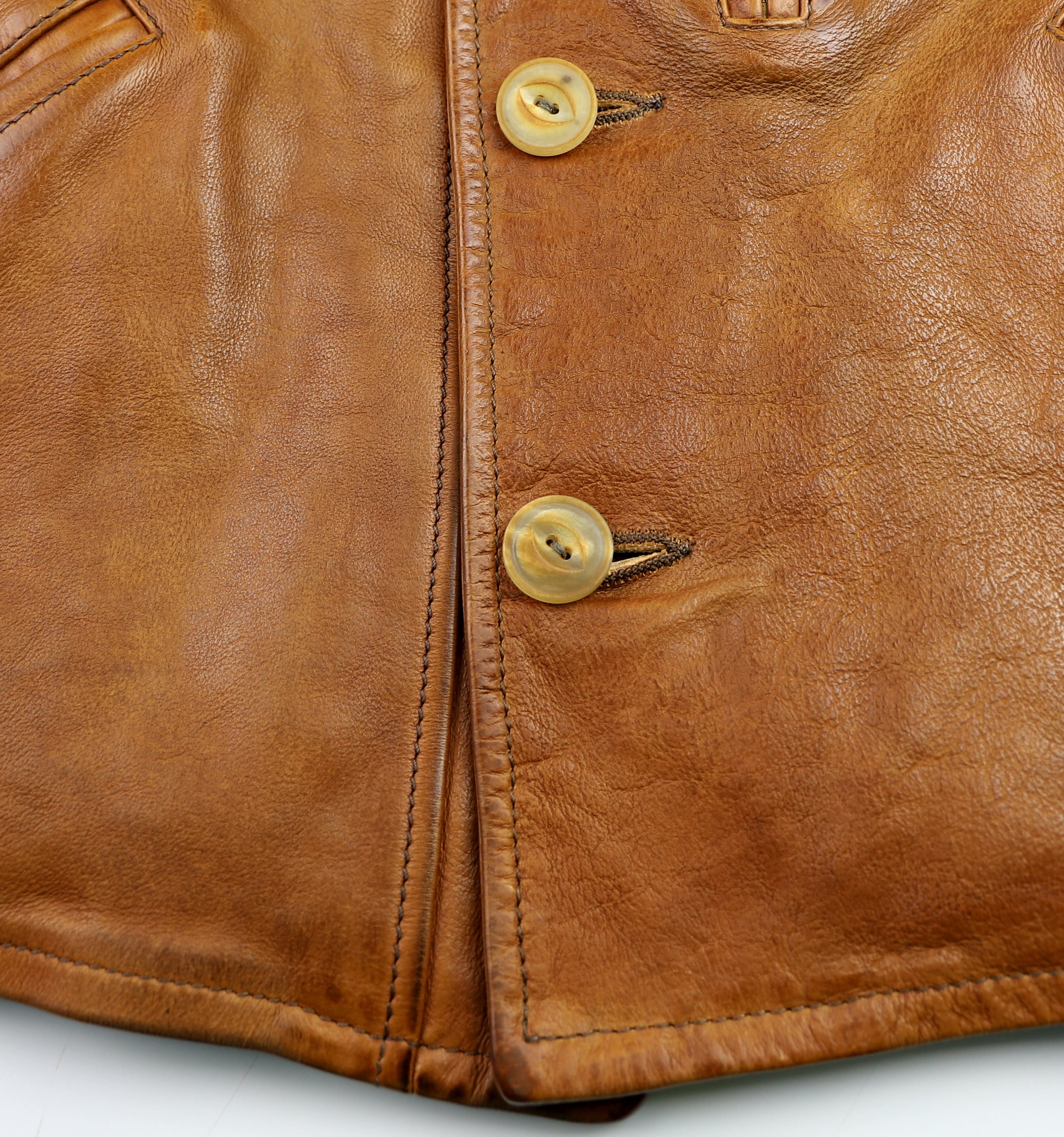 Thedi Hektor Half Belt, size Medium, Cognac Buffalo