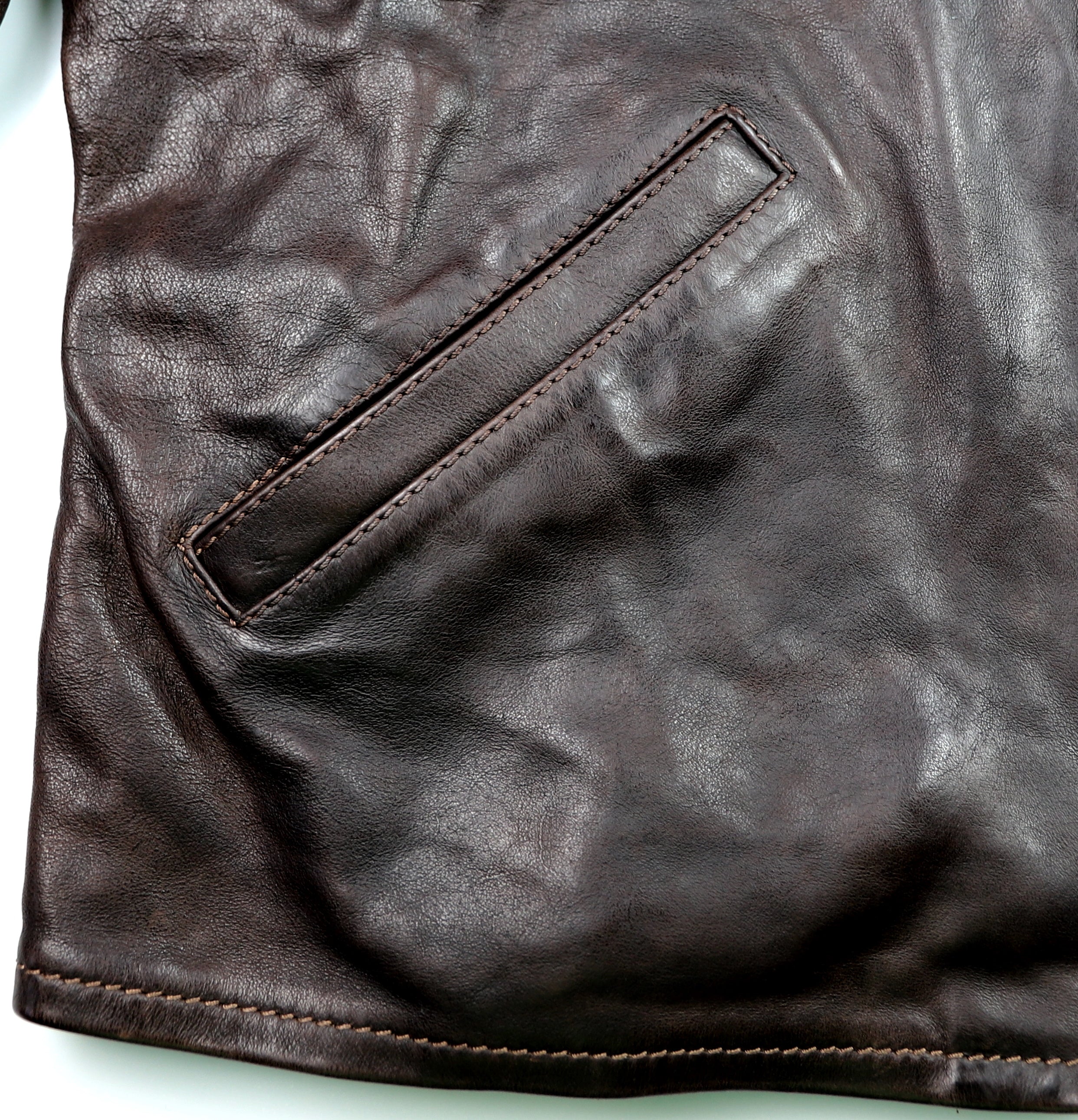 Thedi Memphis Half Belt, size XXL, Hand Dyed Cocoa Buffalo