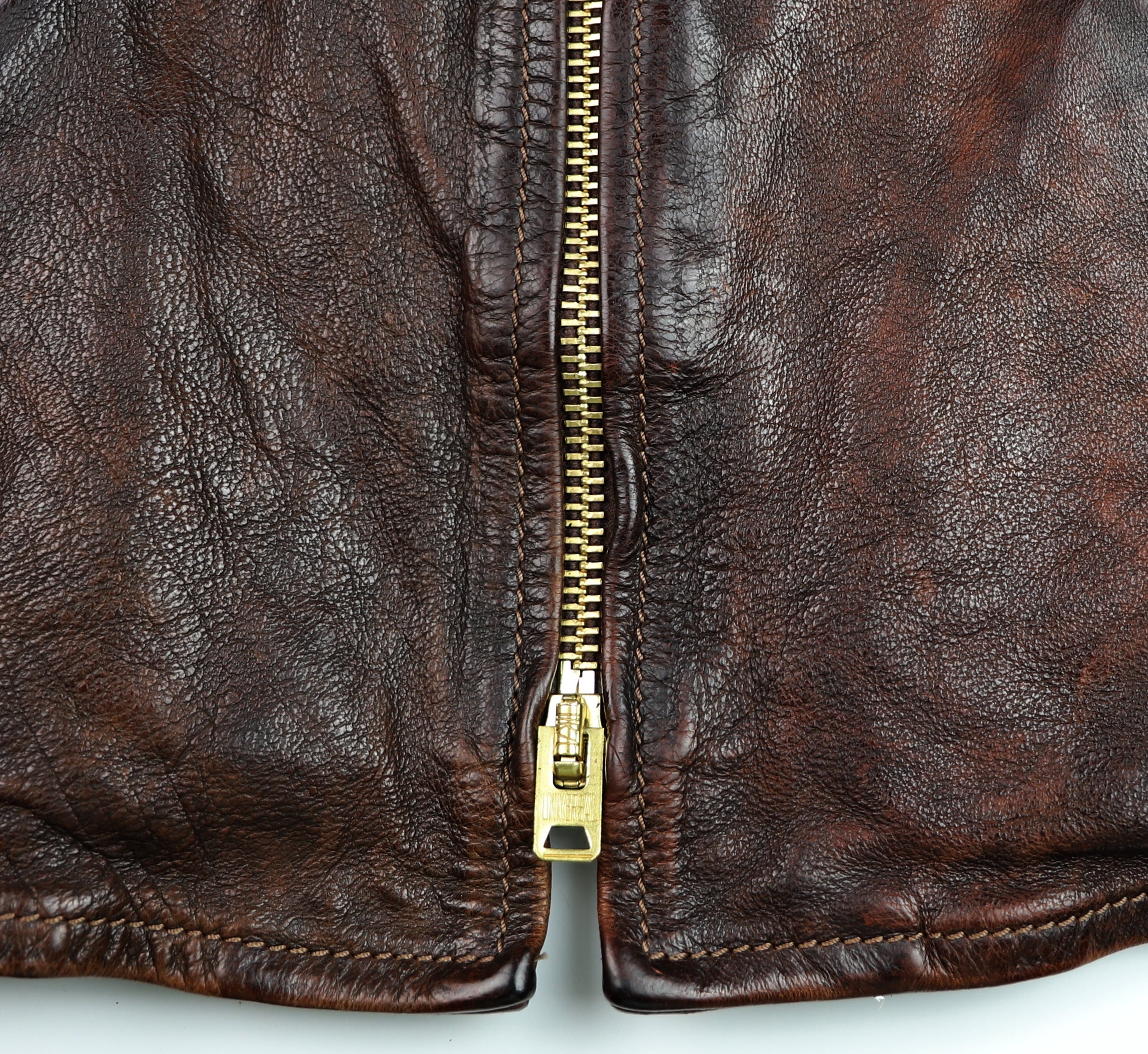 Thedi Memphis Half Belt, size 4XL, Hand Dyed Cocoa Buffalo