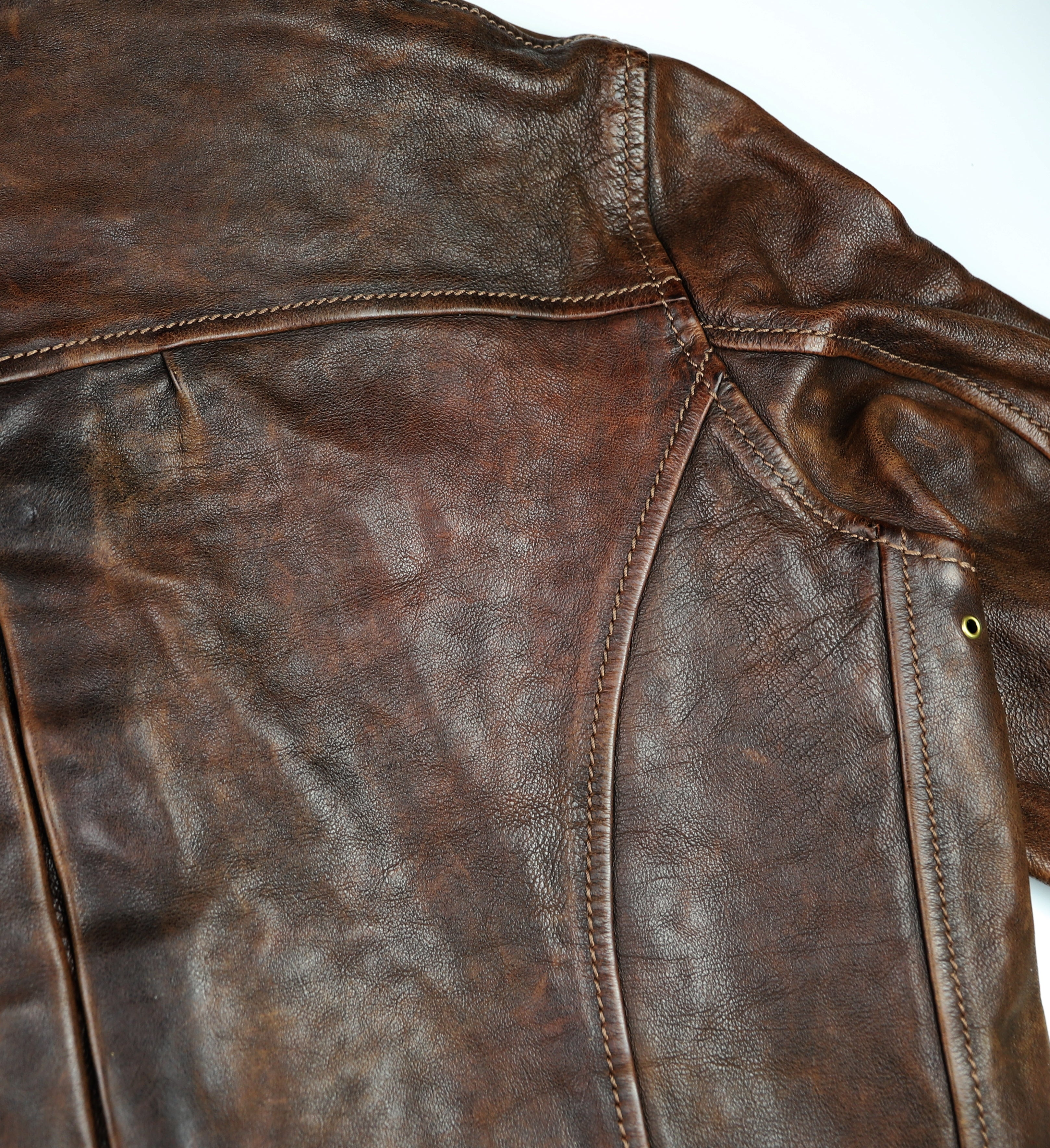 Thedi Memphis Half Belt, size Large, Hand Dyed Cocoa Buffalo