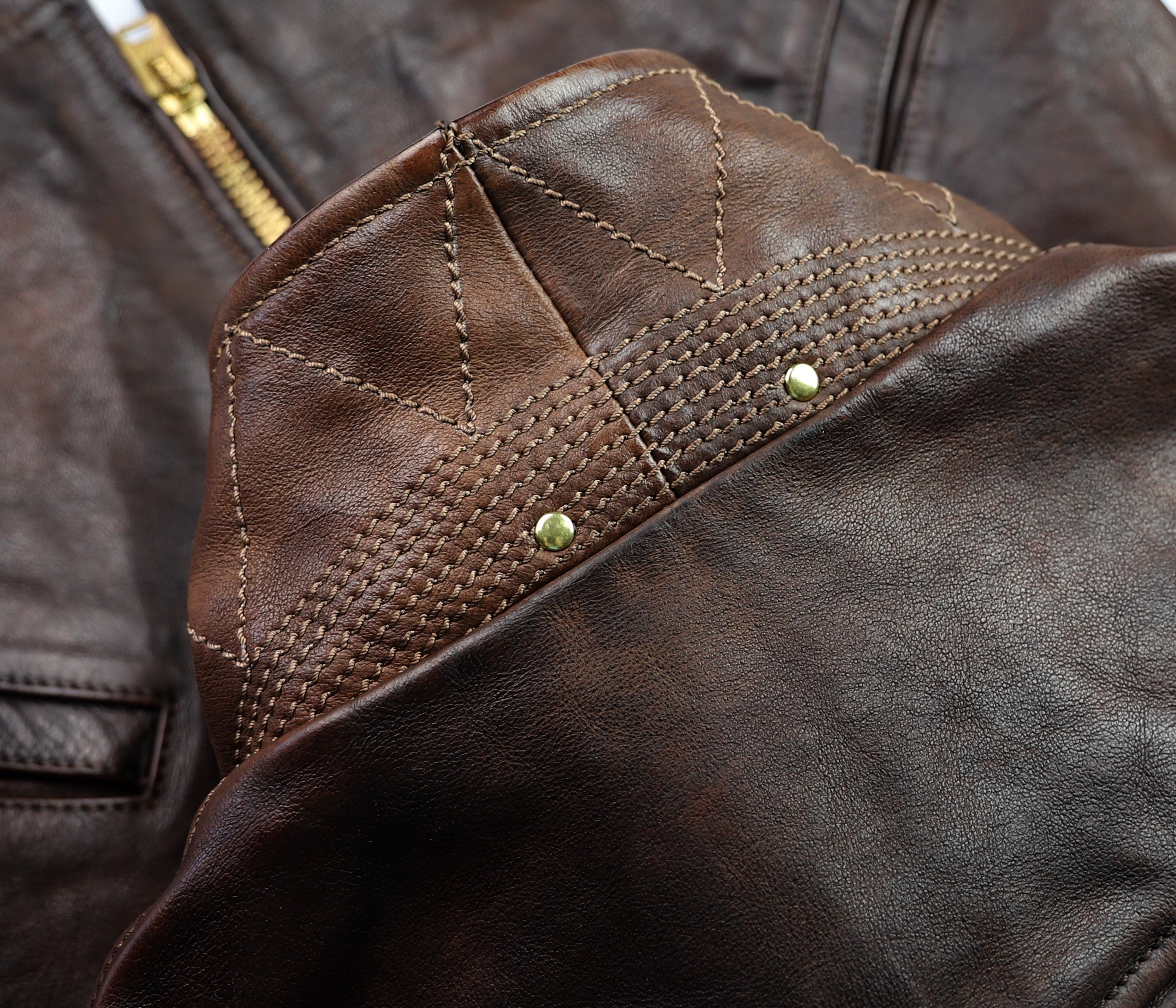 Thedi Memphis Half Belt, size Large, Hand Dyed Cocoa Buffalo