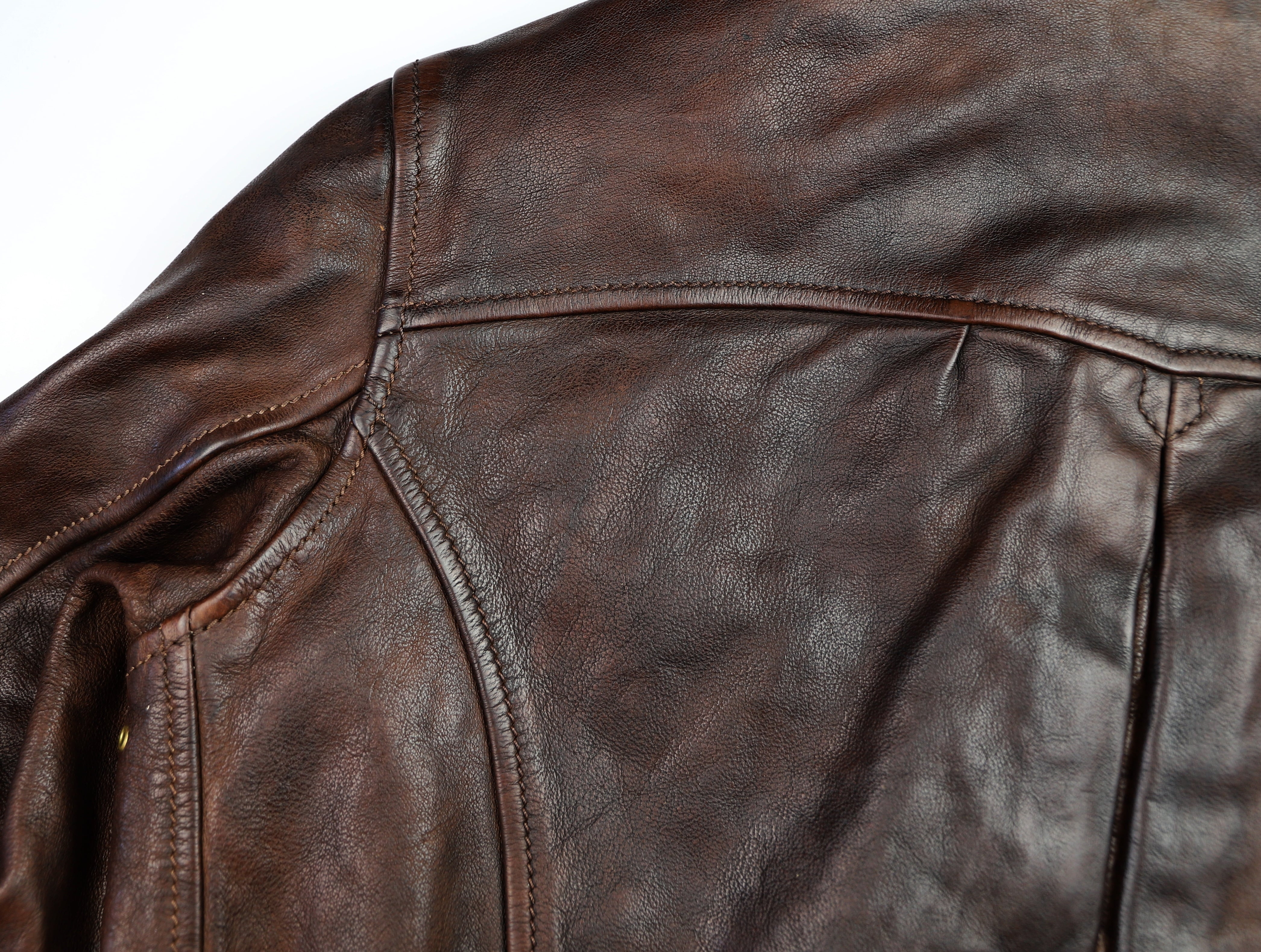 Thedi Memphis Half Belt, size Large, Hand Dyed Cocoa Buffalo