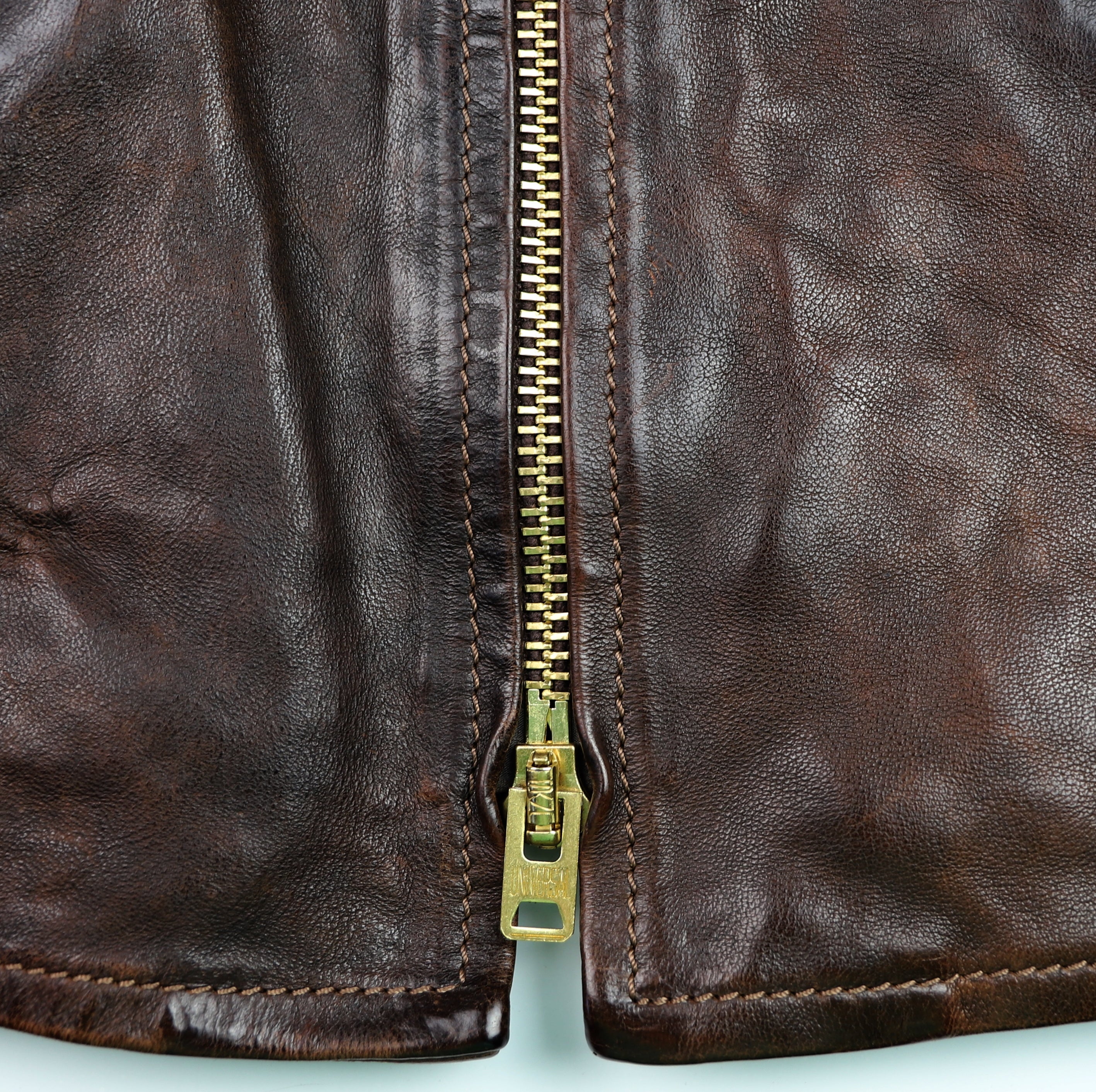 Thedi Memphis Half Belt, size Medium, Hand Dyed Cocoa Buffalo