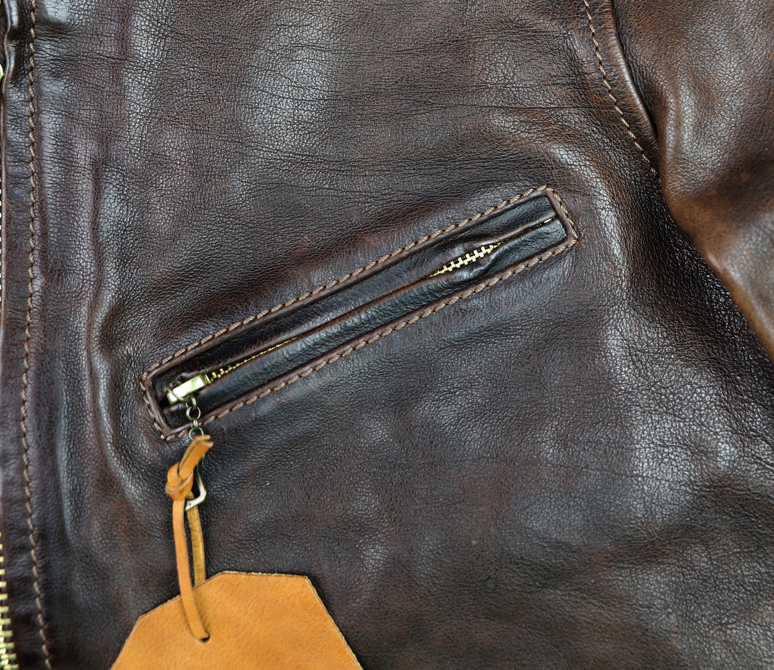 Thedi Memphis Half Belt, size Medium, Hand Dyed Cocoa Buffalo