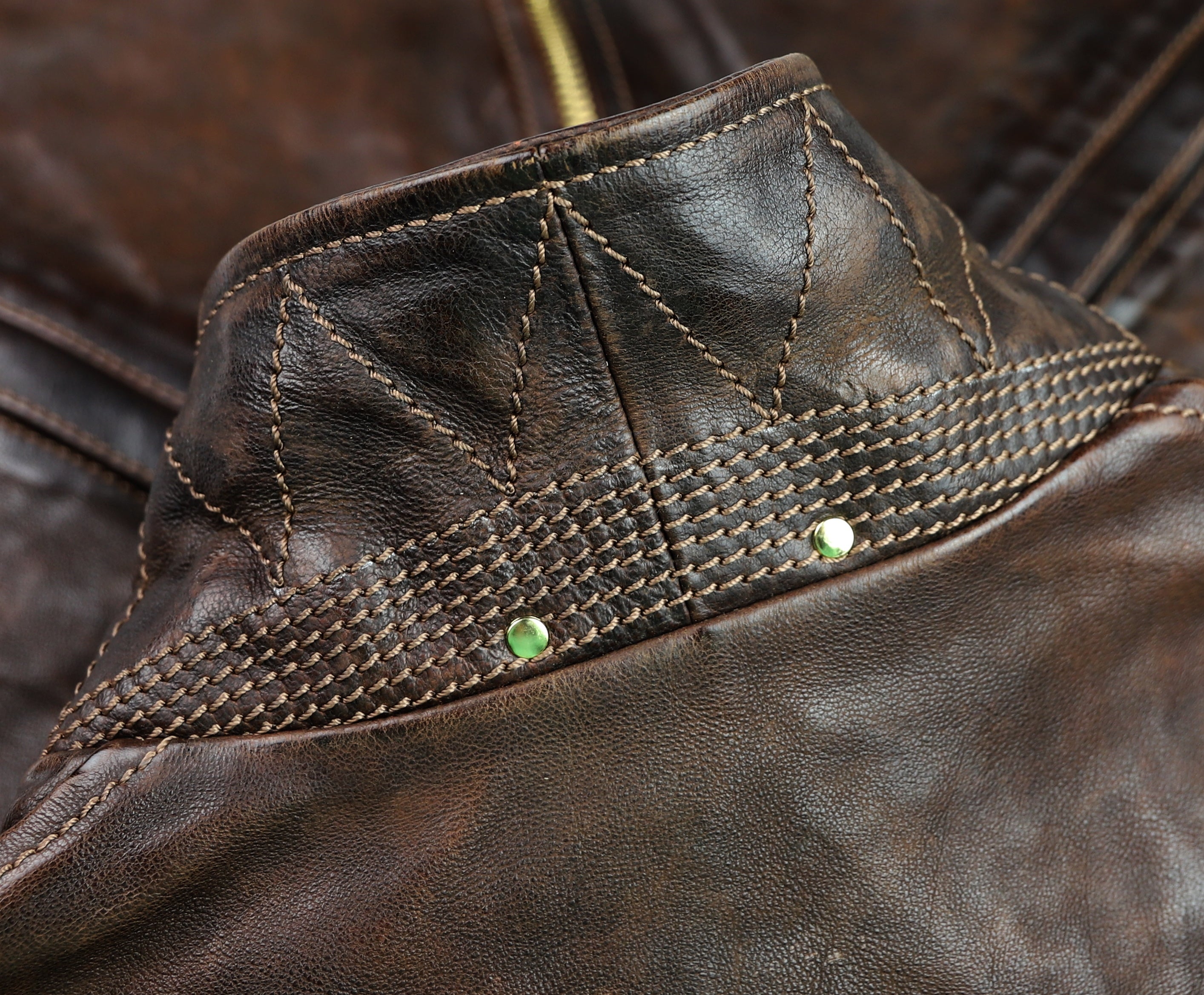 Thedi Memphis Half Belt, size Medium, Hand Dyed Cocoa Buffalo