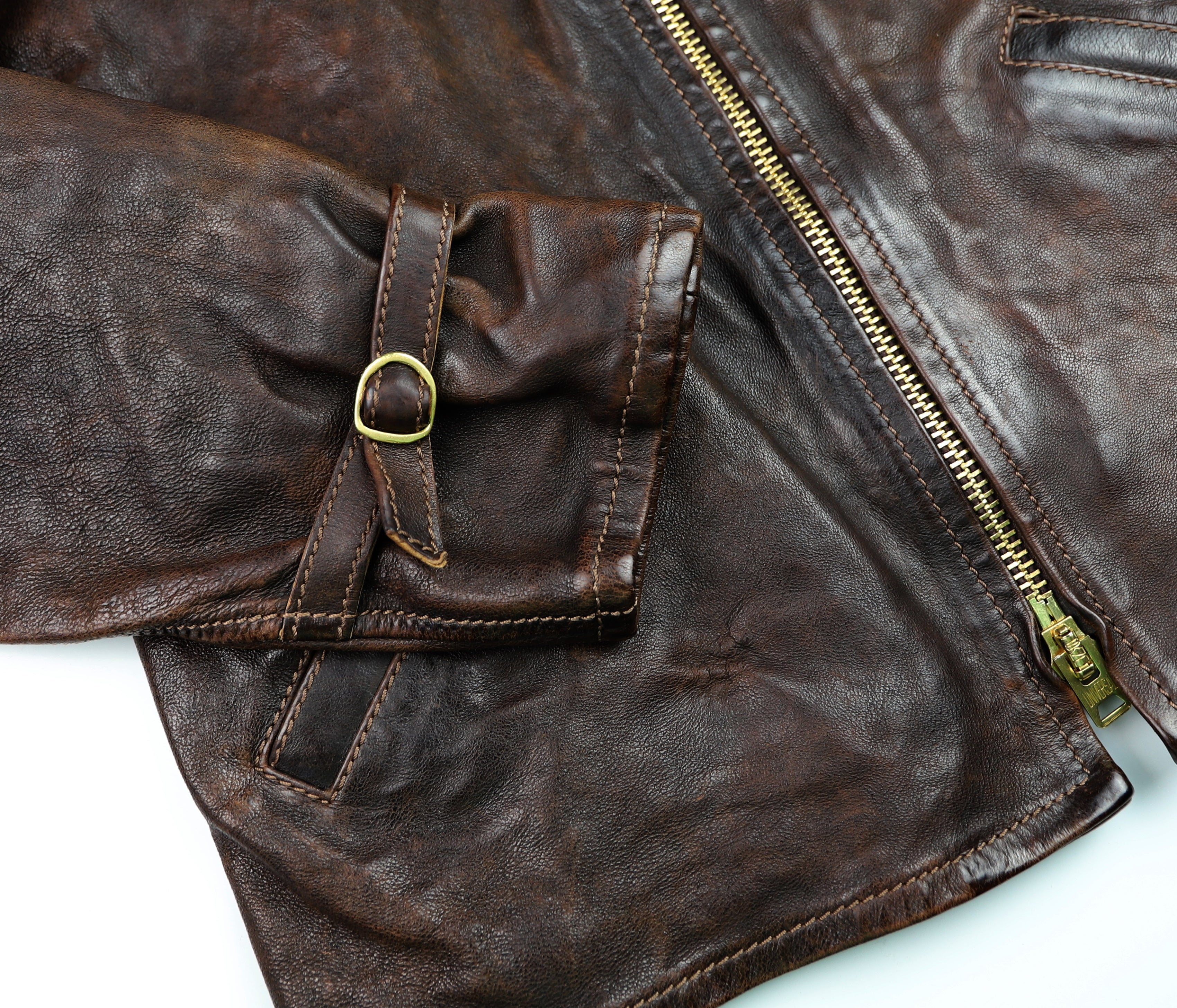 Thedi Memphis Half Belt, size Medium, Hand Dyed Cocoa Buffalo