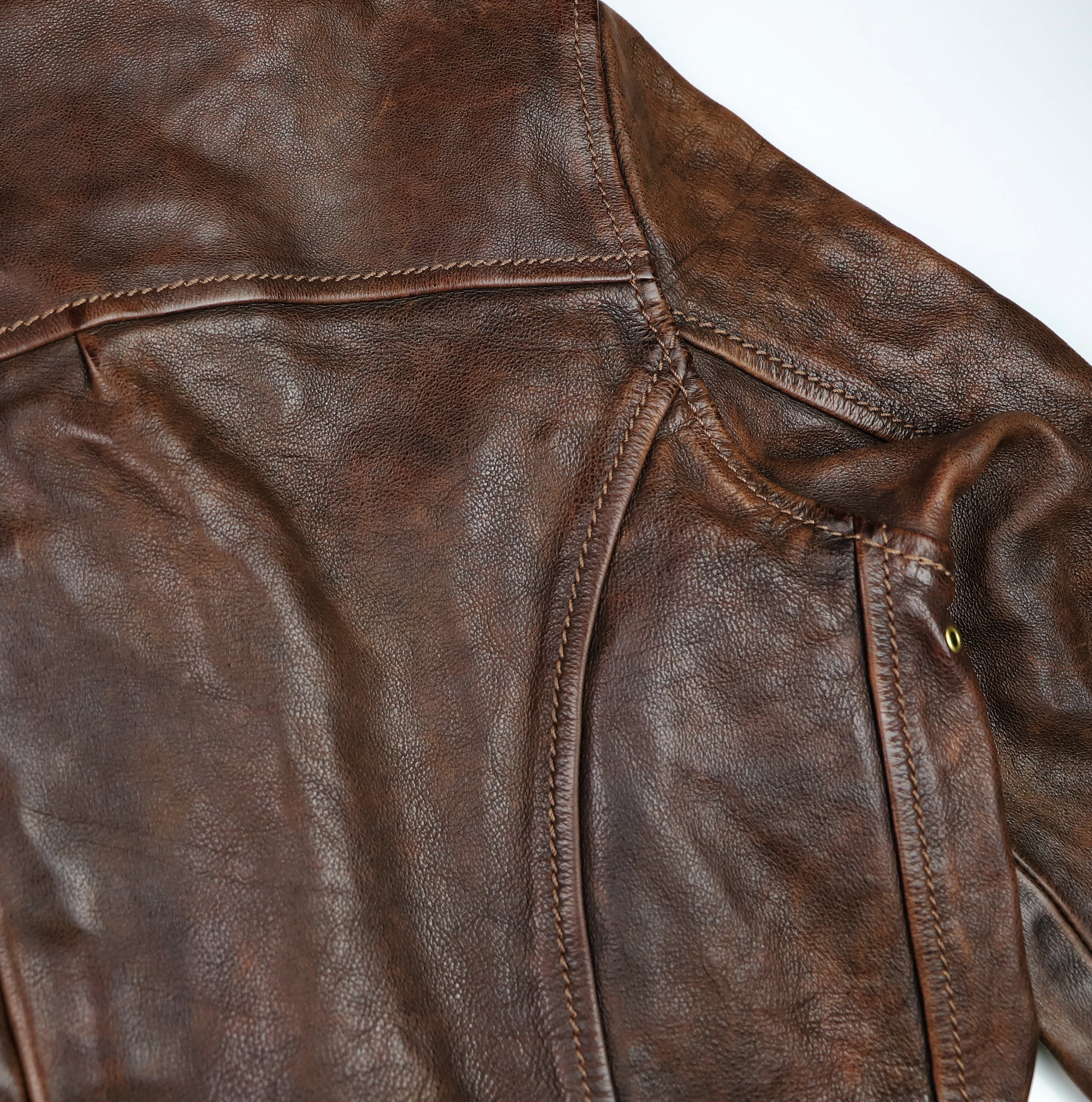 Thedi Memphis Half Belt, size Medium, Hand Dyed Cocoa Buffalo