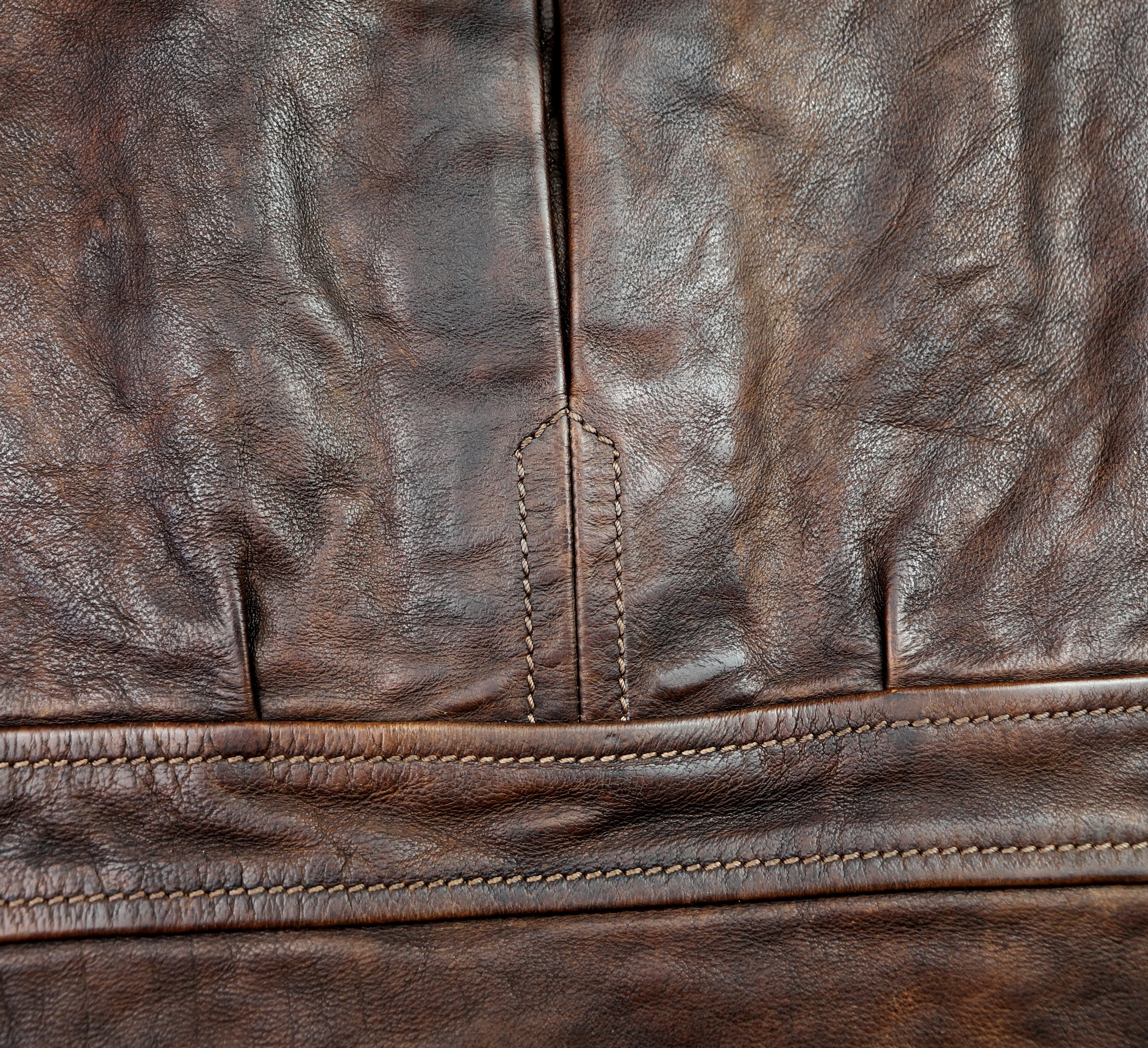 Thedi Memphis Half Belt, size Medium, Hand Dyed Cocoa Buffalo