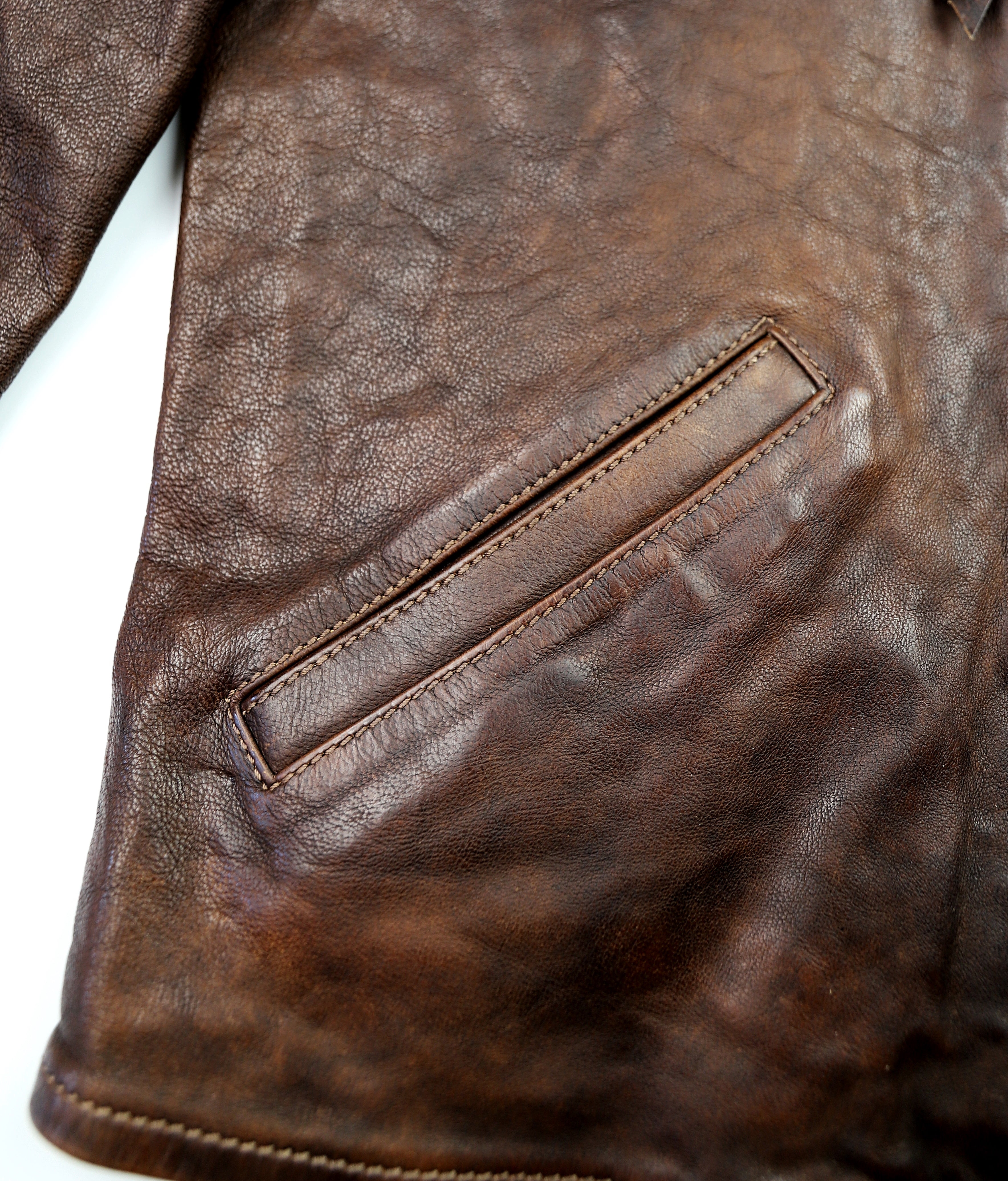 Thedi Memphis Half Belt, size Medium, Hand Dyed Cocoa Buffalo