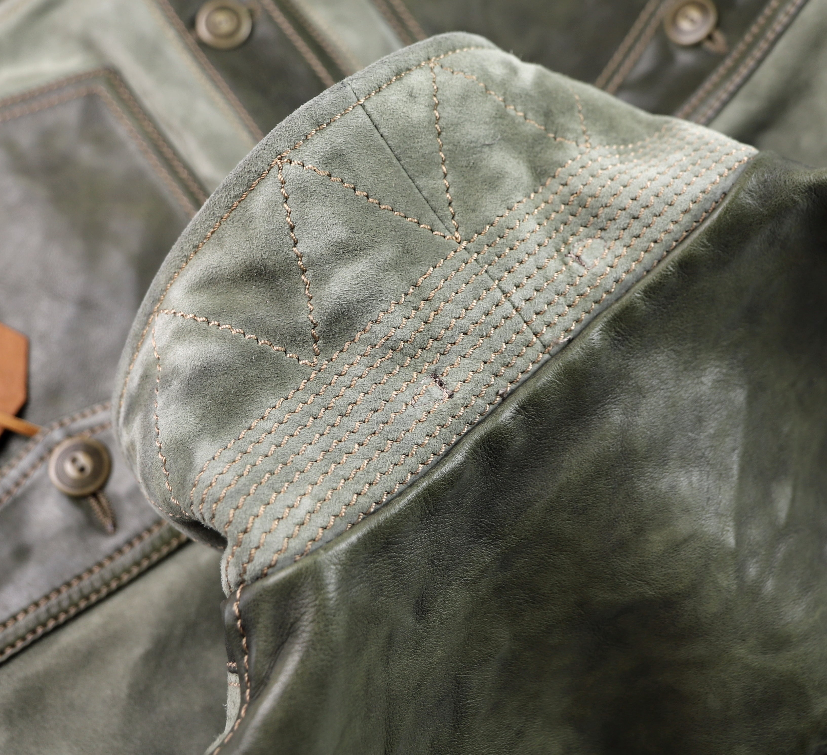 Thedi Niko Button-Up Jacket, size XL, Green Goat Suede and Cowhide