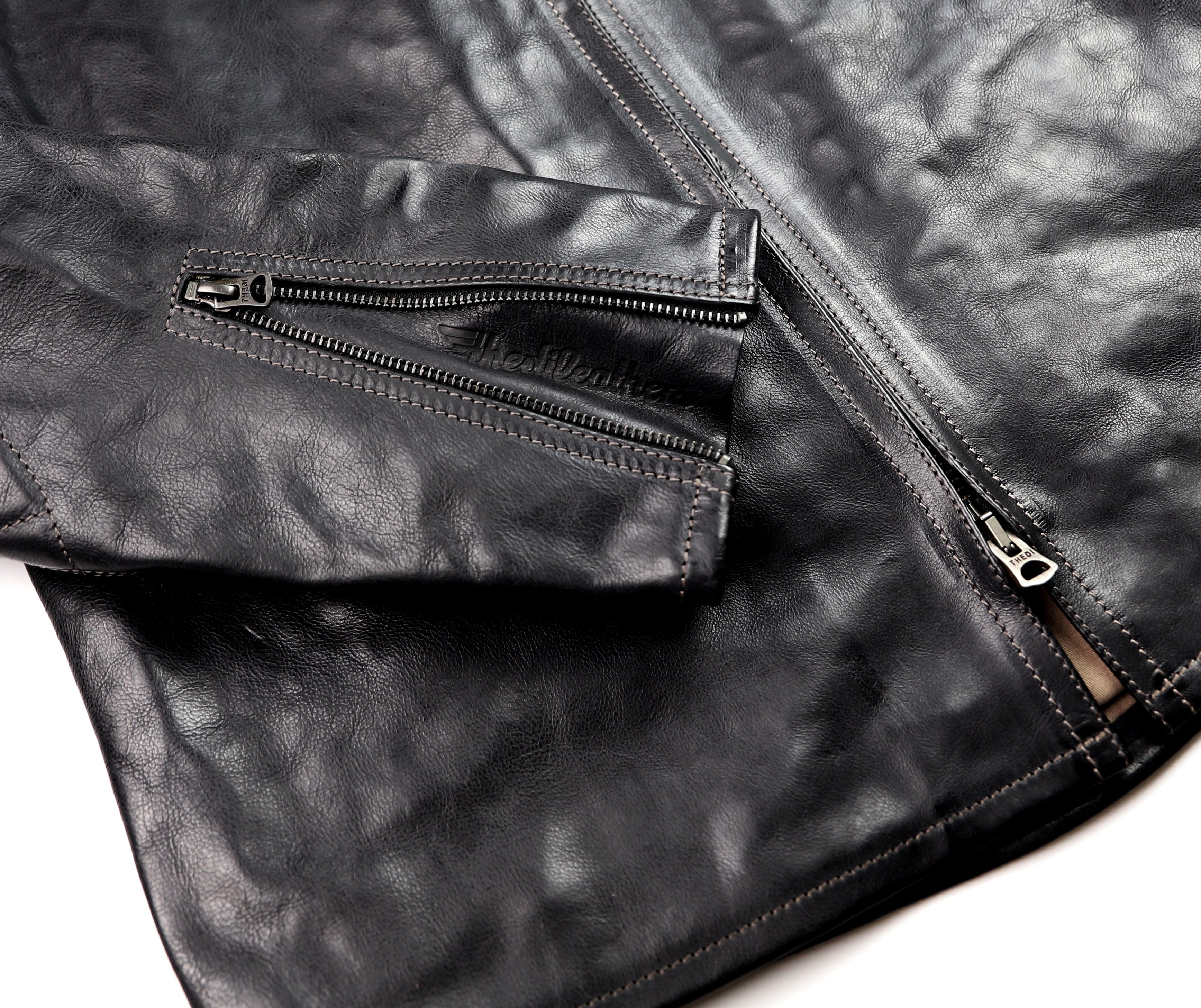 Thedi Phenix Cafe Racer Jacket, size Medium, Black Buffalo