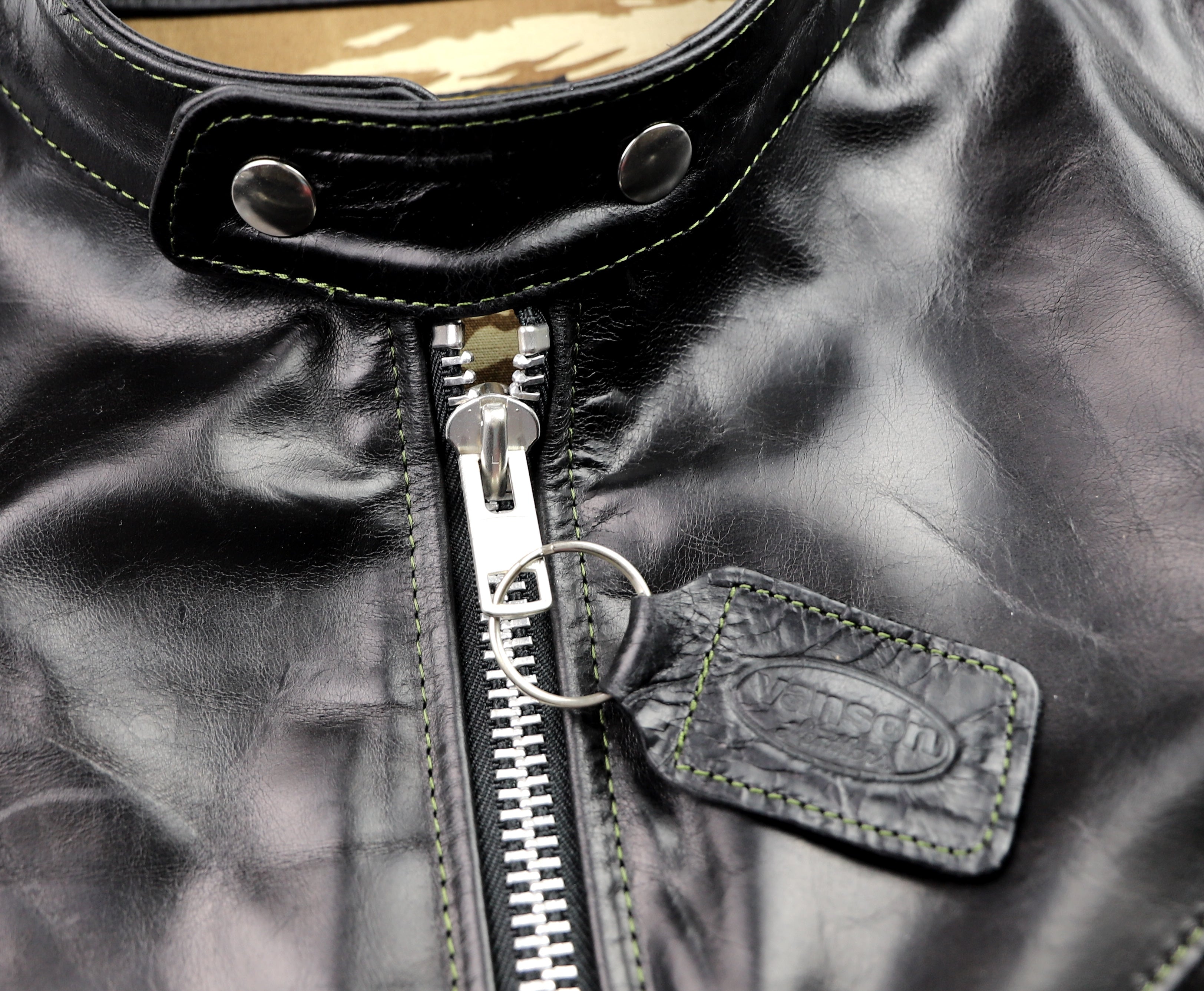 Vanson Agent X Slim Fit Cafe Racer, Black Bainbridge, size Large