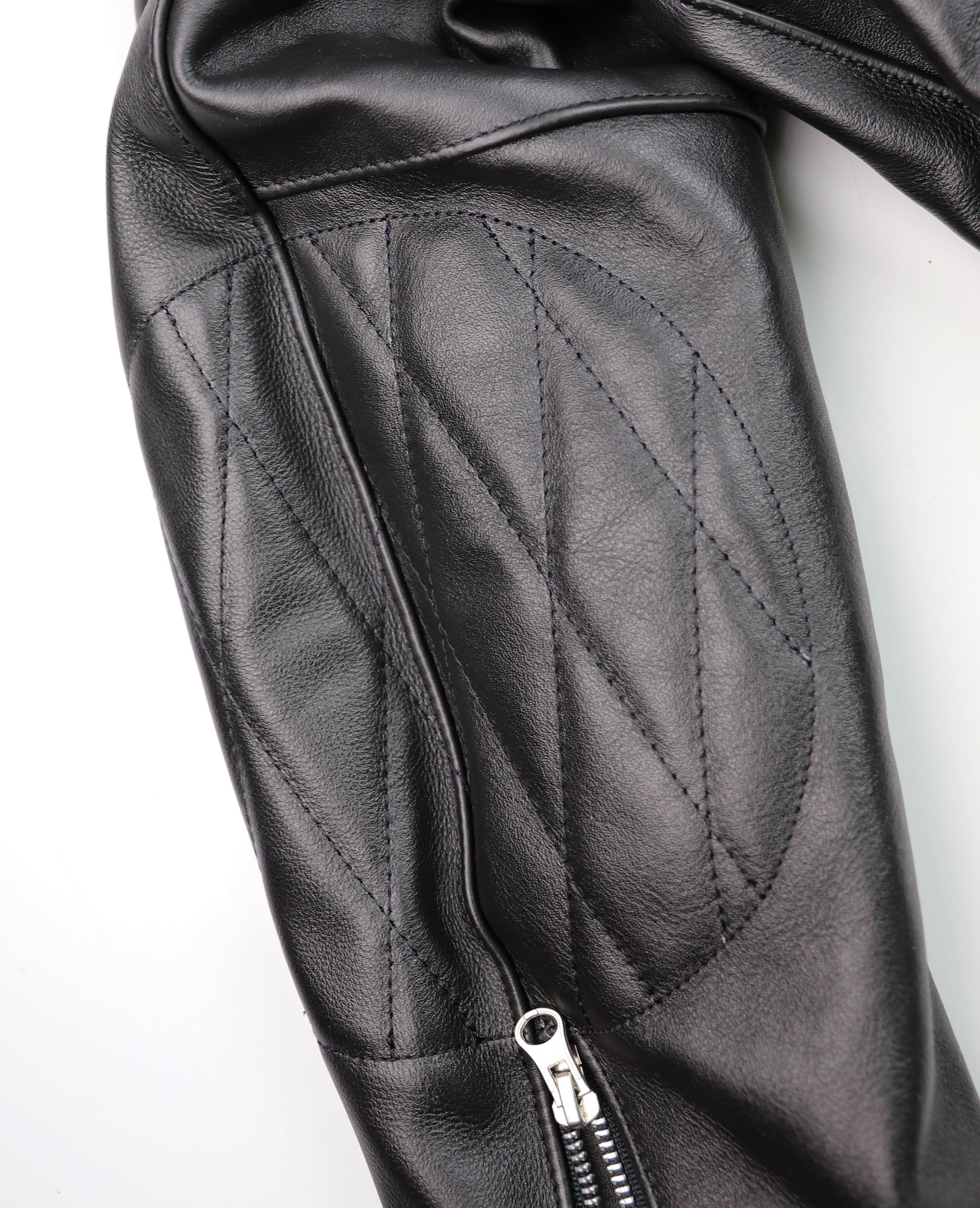 Vanson Chopper Jacket, size 44, Black Comp. Weight