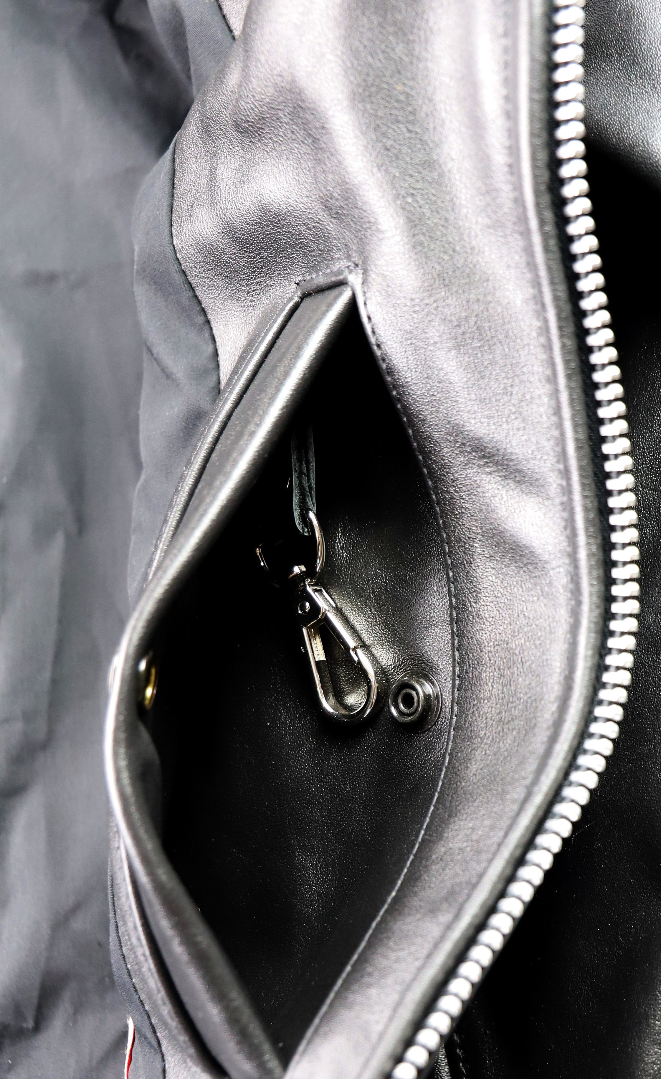 Vanson Chopper Jacket, size 44, Black Comp. Weight
