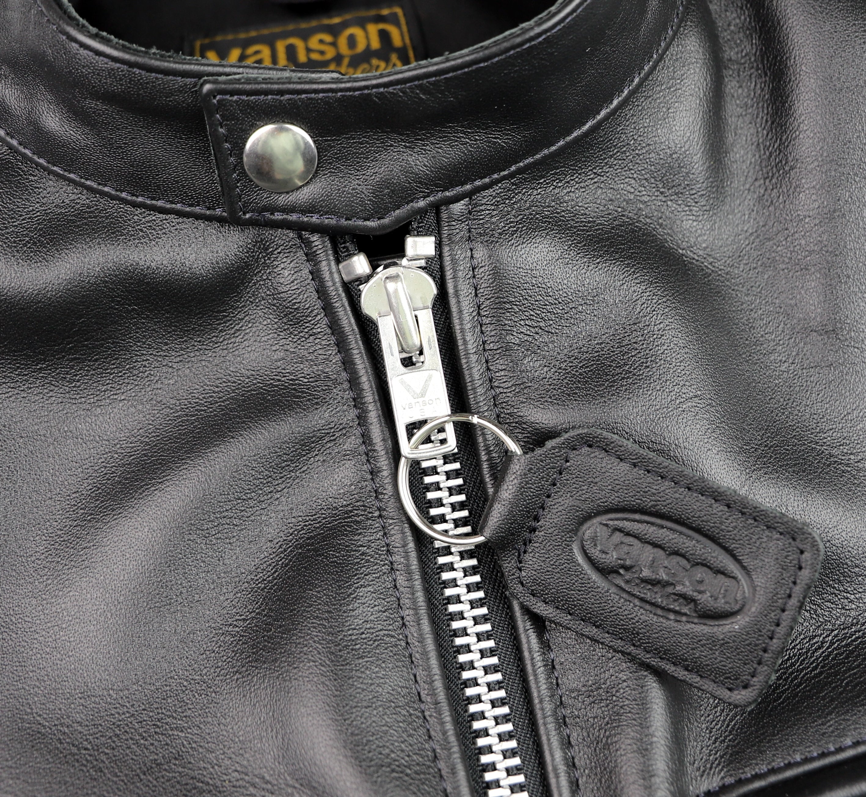 Vanson Comet PLU-3, Black Comp. Weight Cowhide, size 48