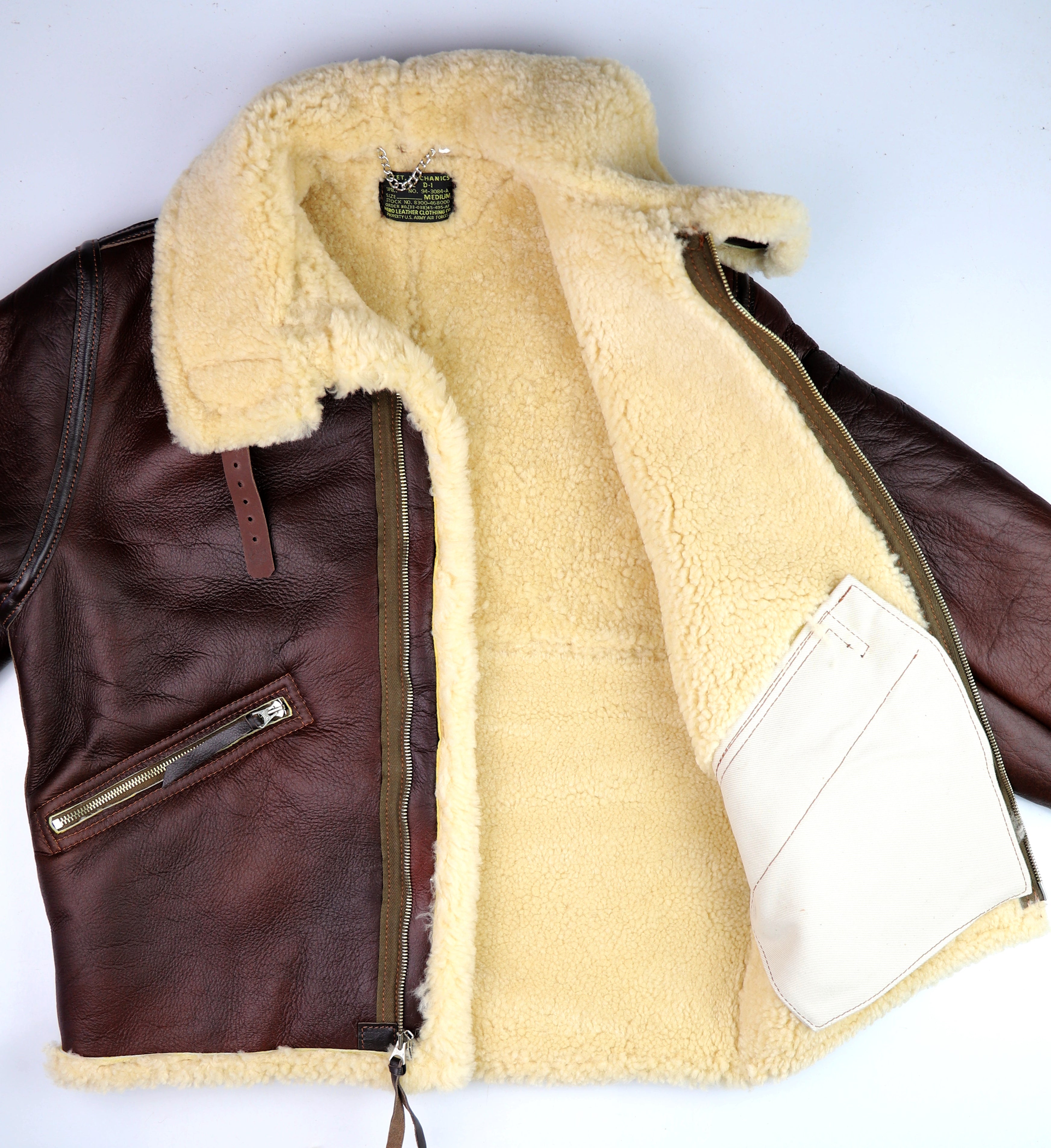 Aero D-1 Military Flight Jacket, size 40, Redskin with Dark Seal Vicenza Trim